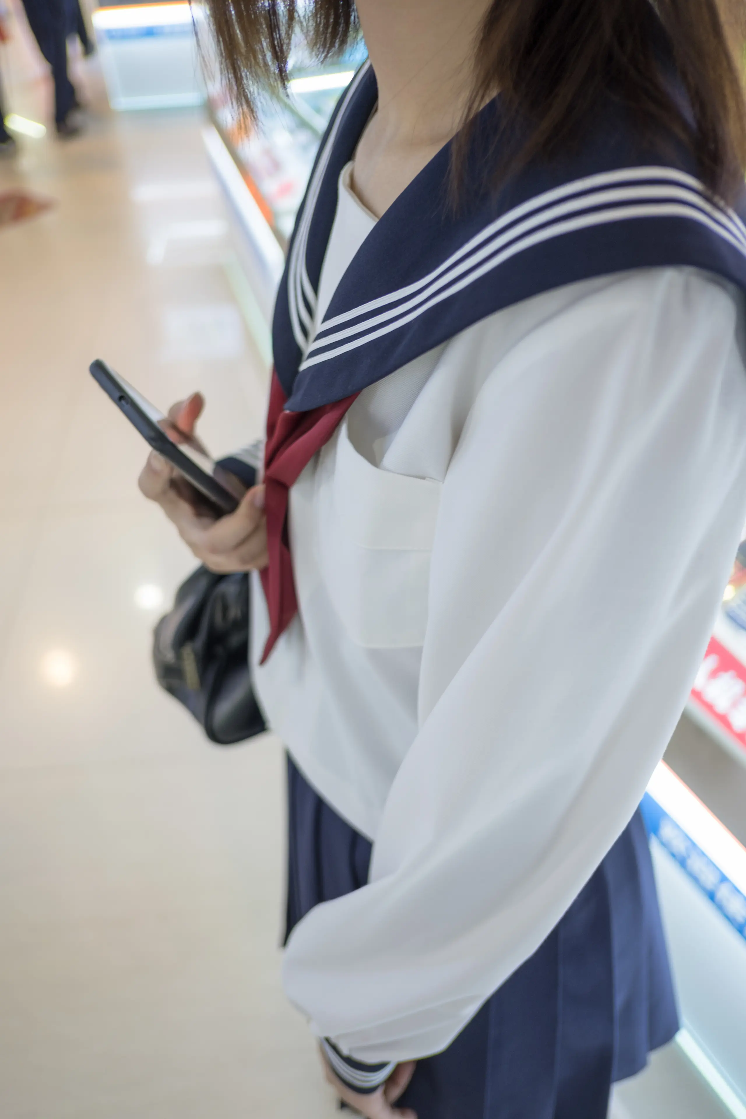 森萝财团 BETA JK白丝美足 [83P]