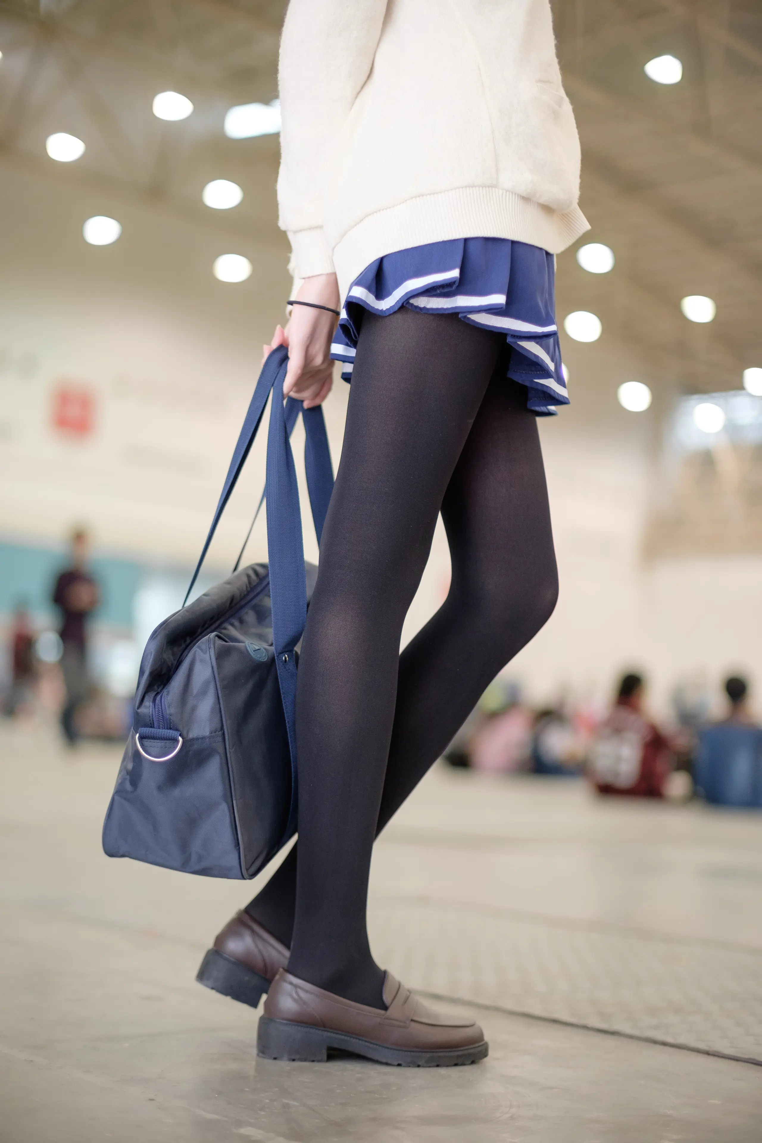 森萝财团 FREE 俏皮女孩JK制服 [24P]