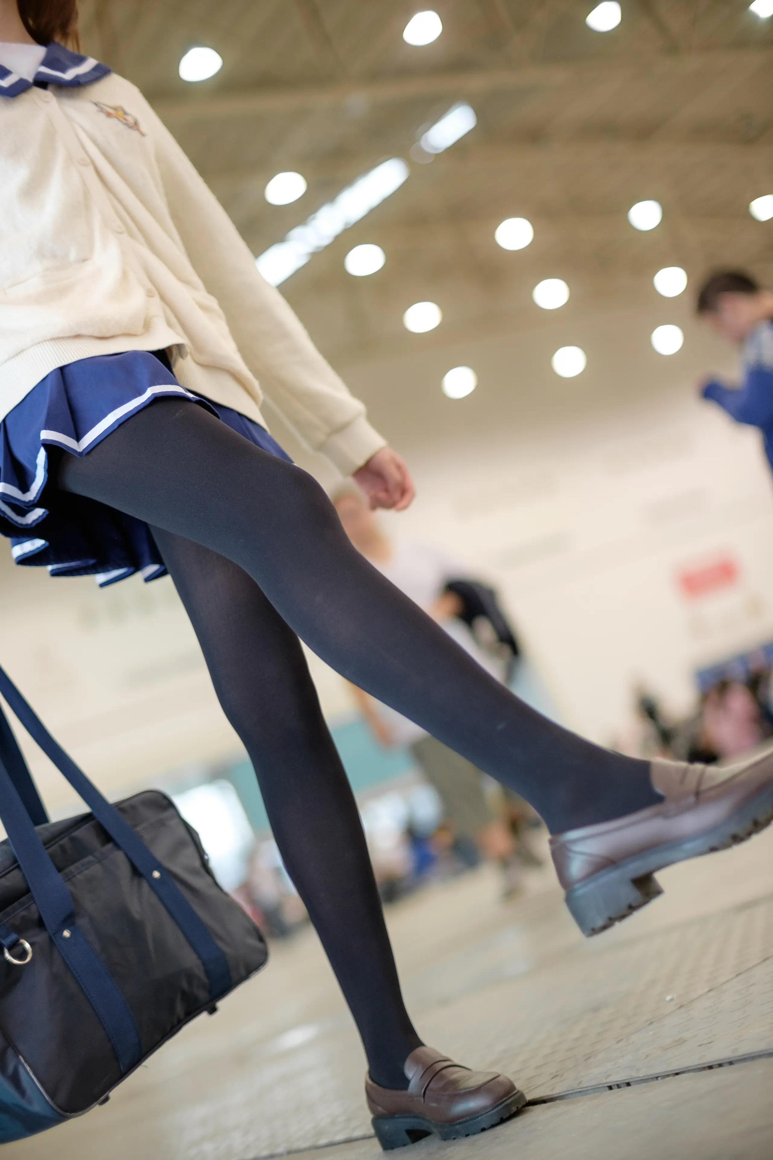 森萝财团 FREE 俏皮女孩JK制服 [24P]