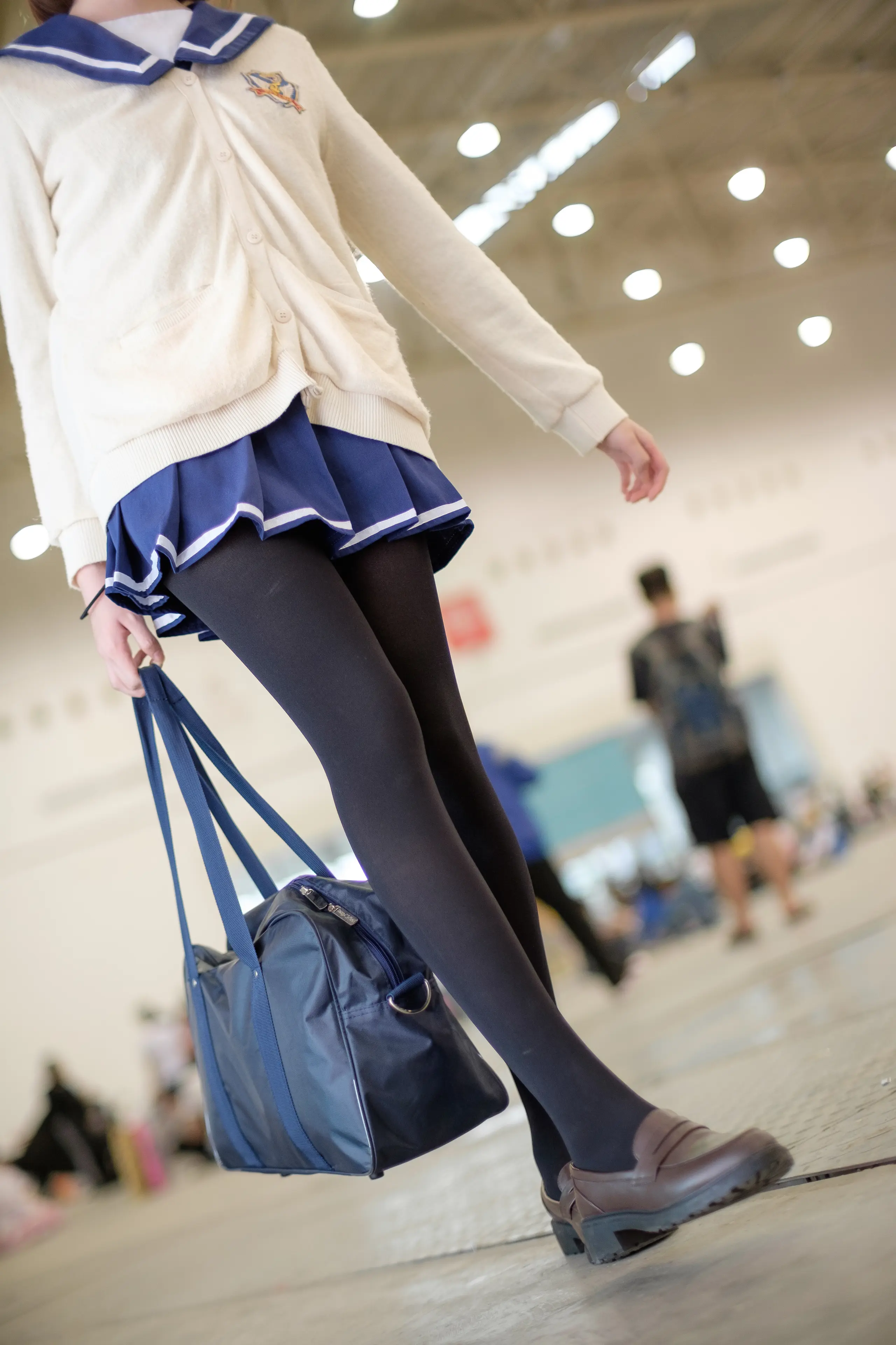 森萝财团 FREE 俏皮女孩JK制服 [24P]