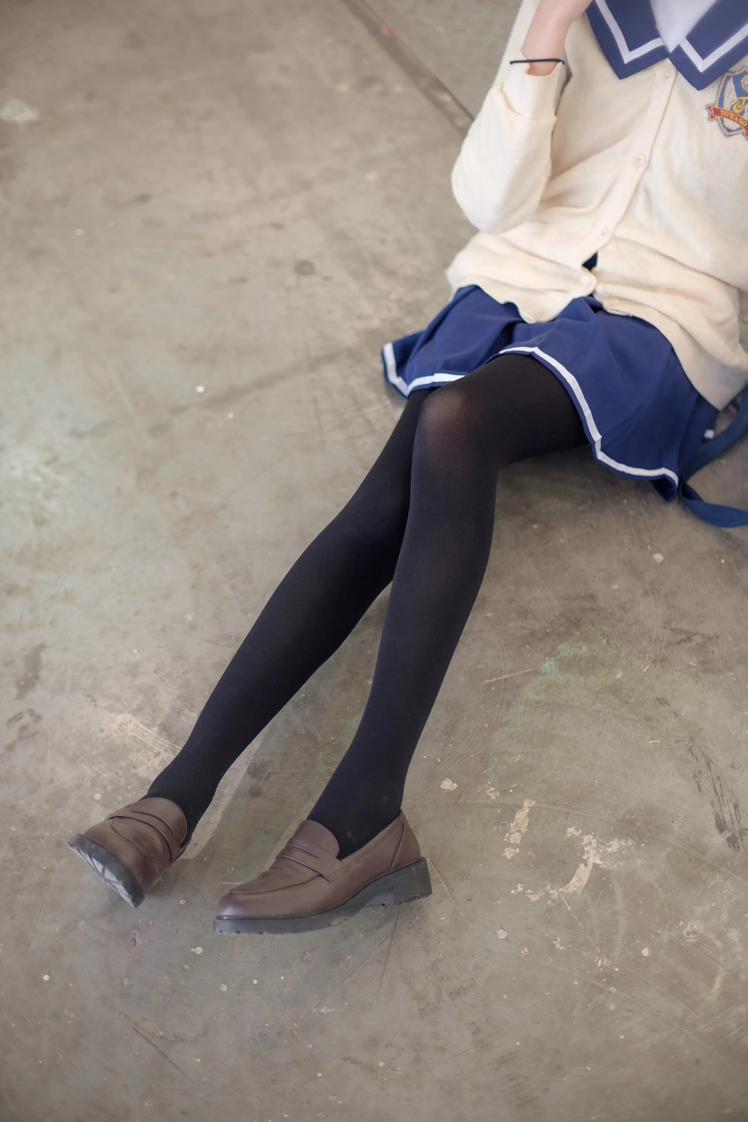 森萝财团 FREE 俏皮女孩JK制服 [24P]