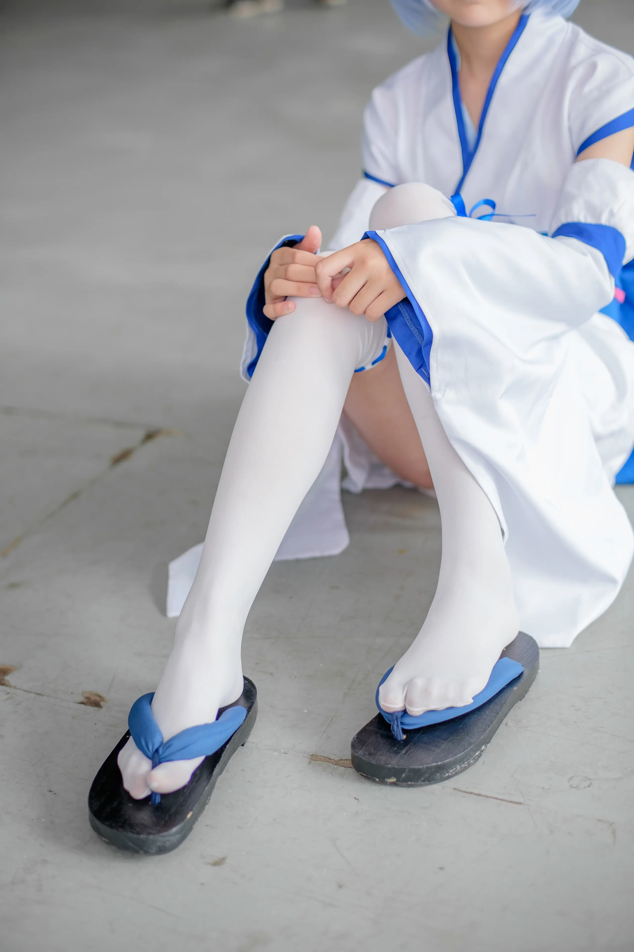 森萝财团 FREE 漫展cosplay白丝长腿特写 [15P]