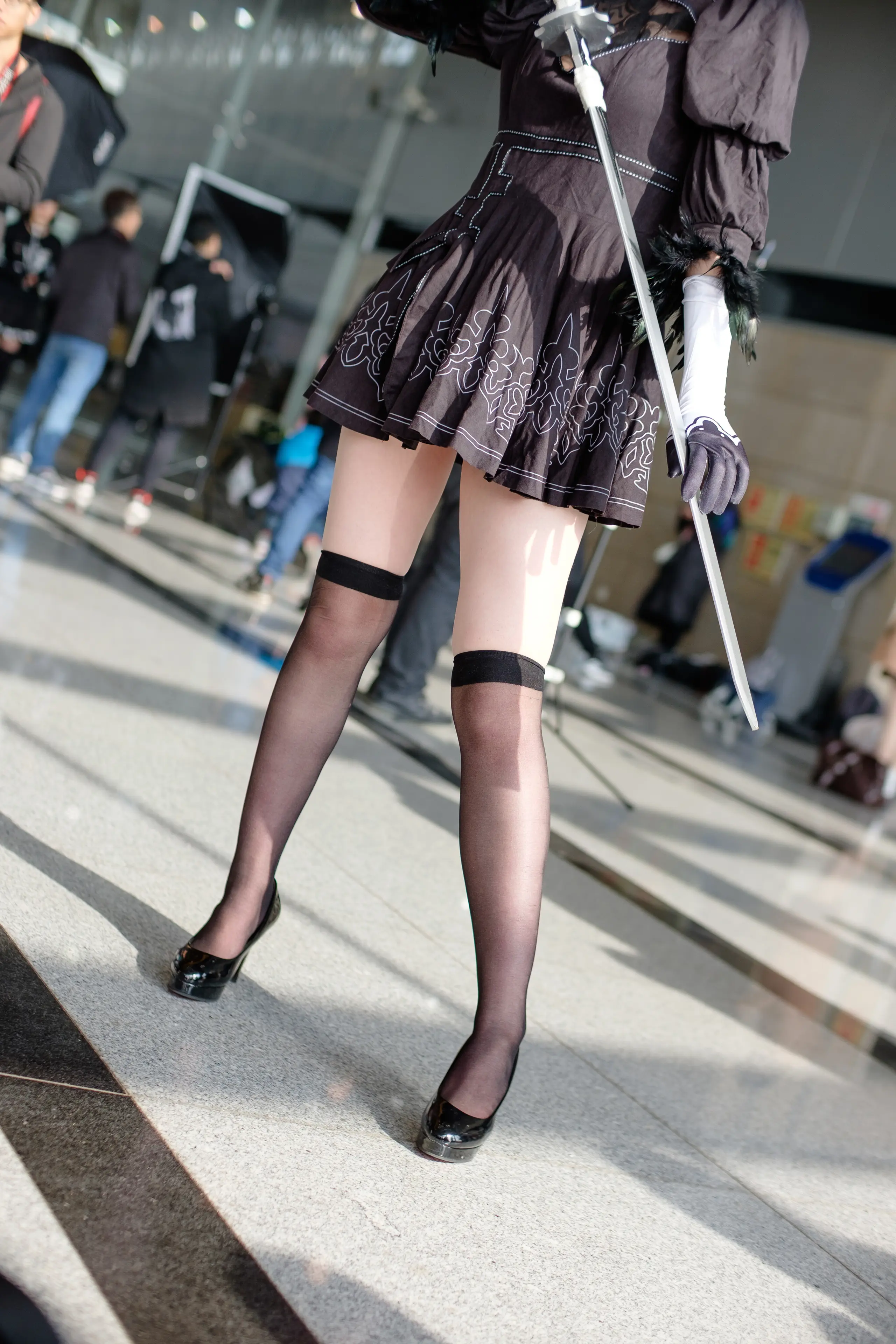 森萝财团 FREE 白丝+黑丝短裙制服装室外写真 [83P]