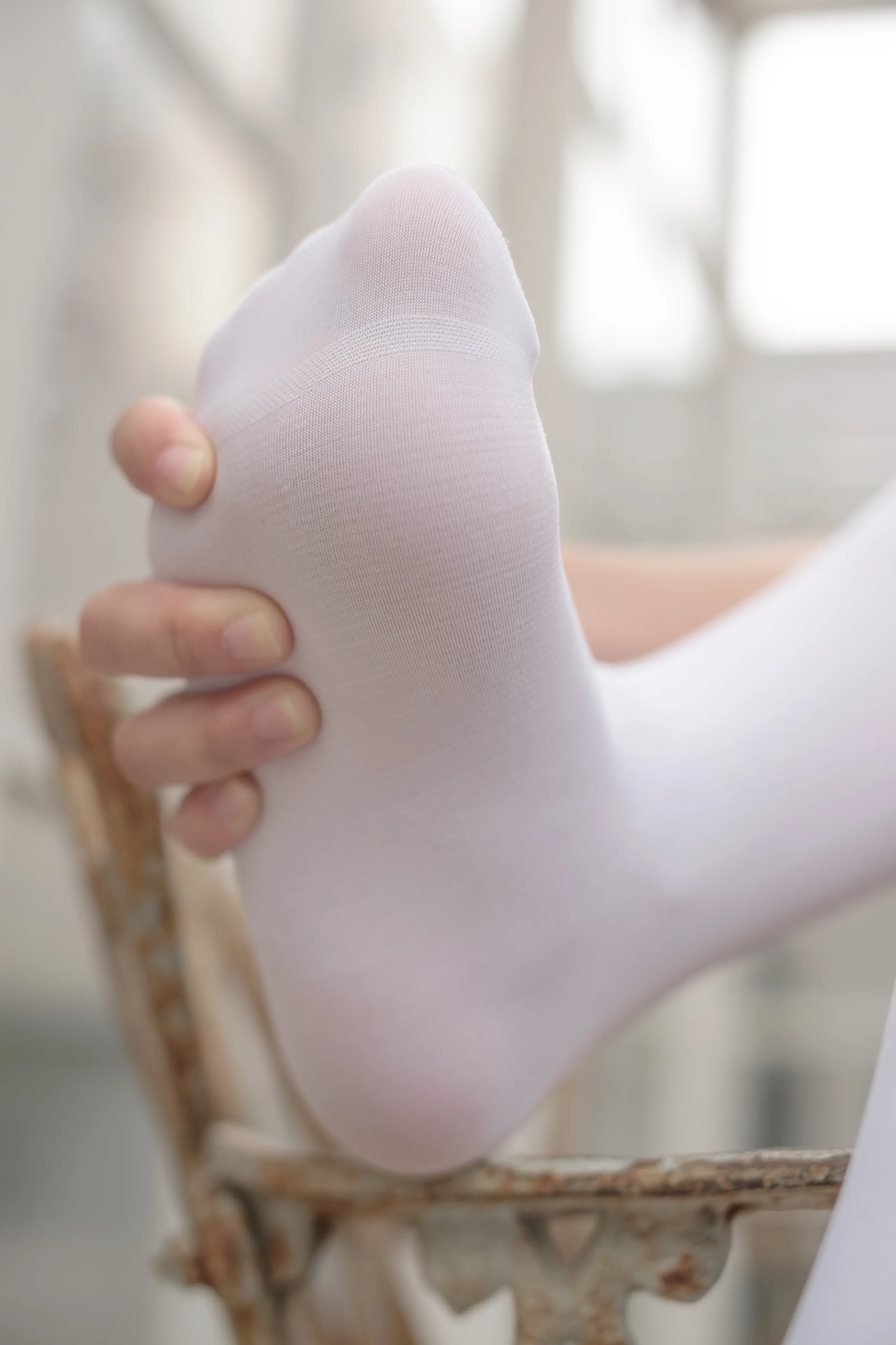 森萝财团 FREE 白丝长腿凉鞋室内写真 [59P]