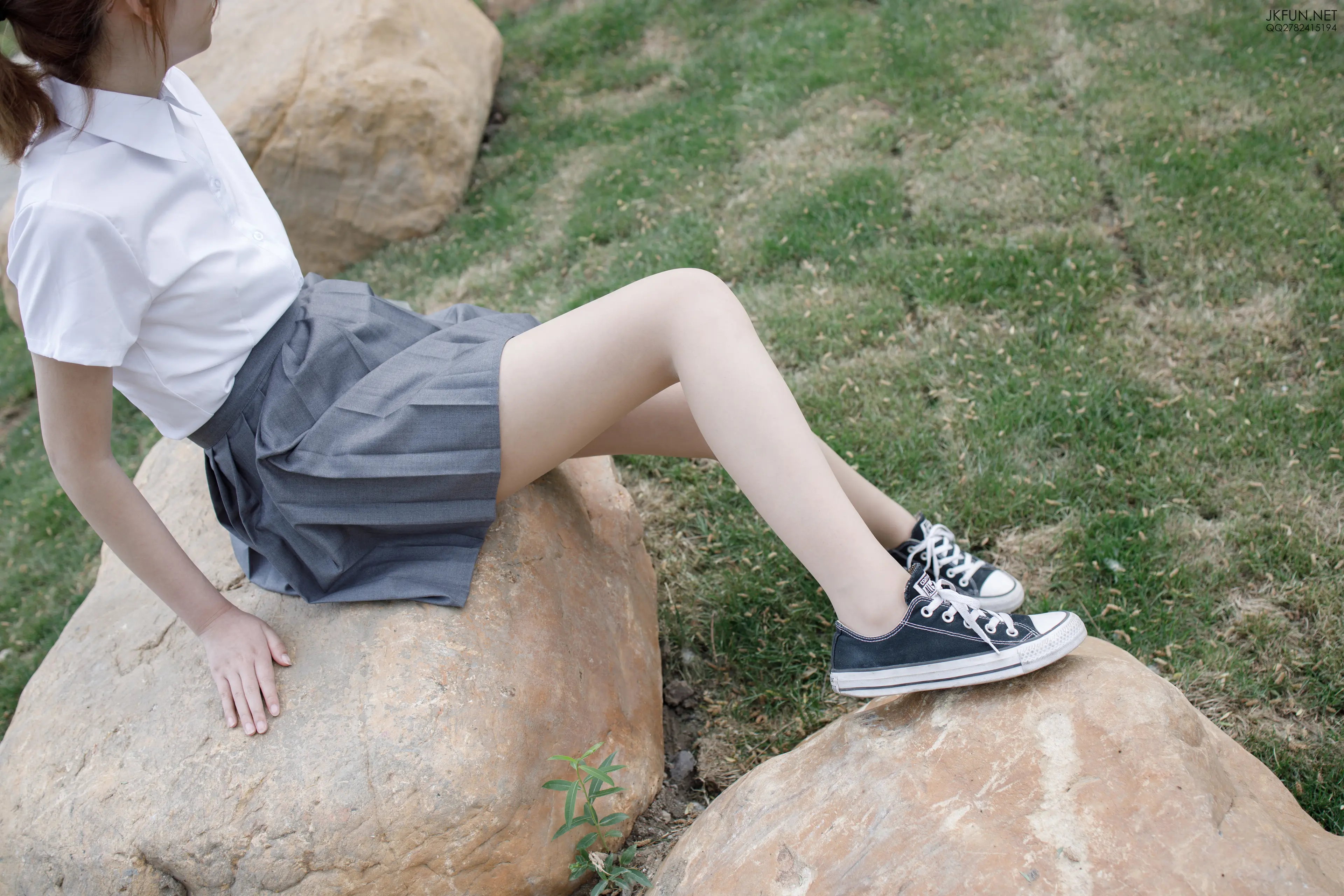 森萝财团 JKFUN 卉子 10D肉丝&裹腿 [116P]