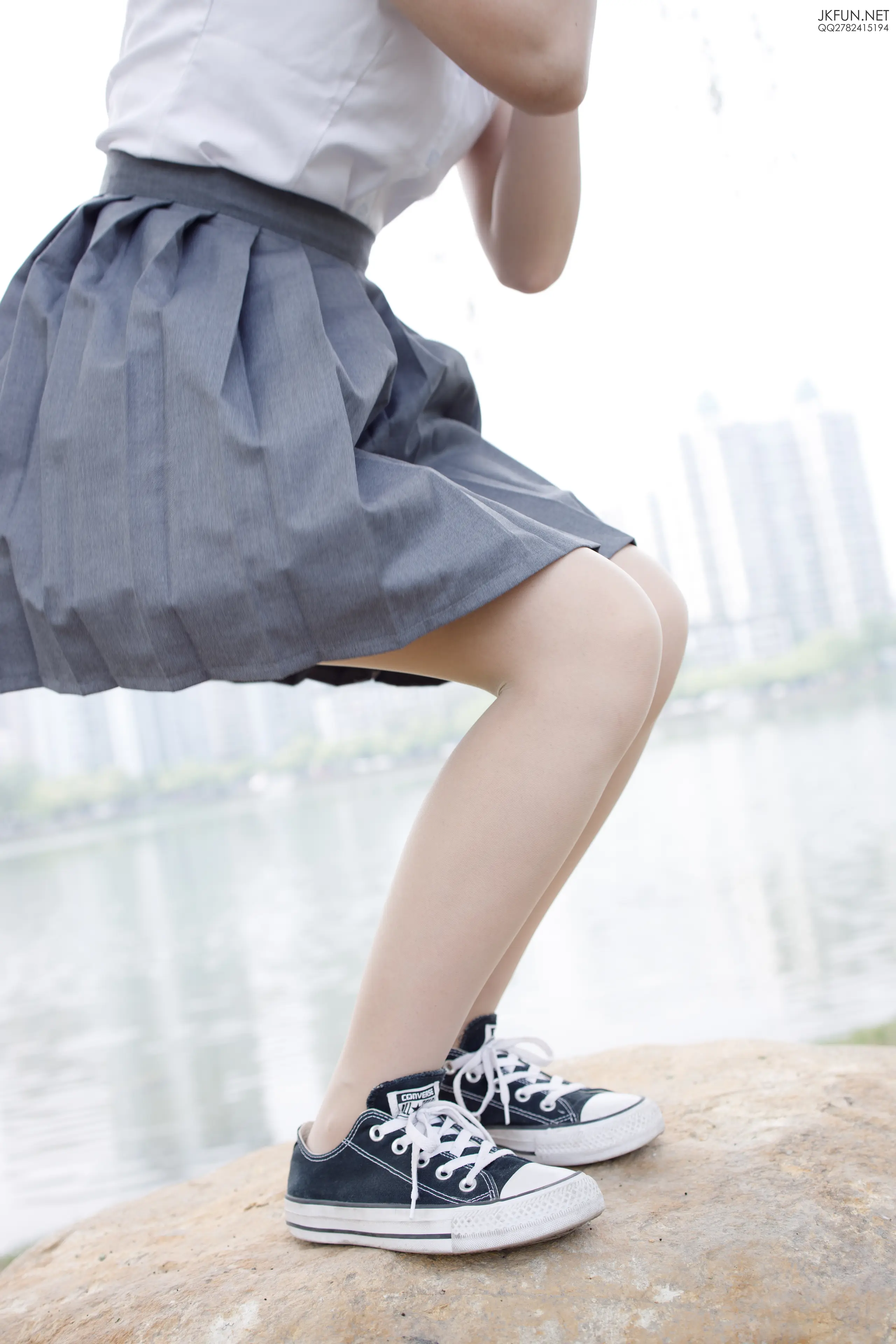 森萝财团 JKFUN 卉子 10D肉丝&裹腿 [116P]