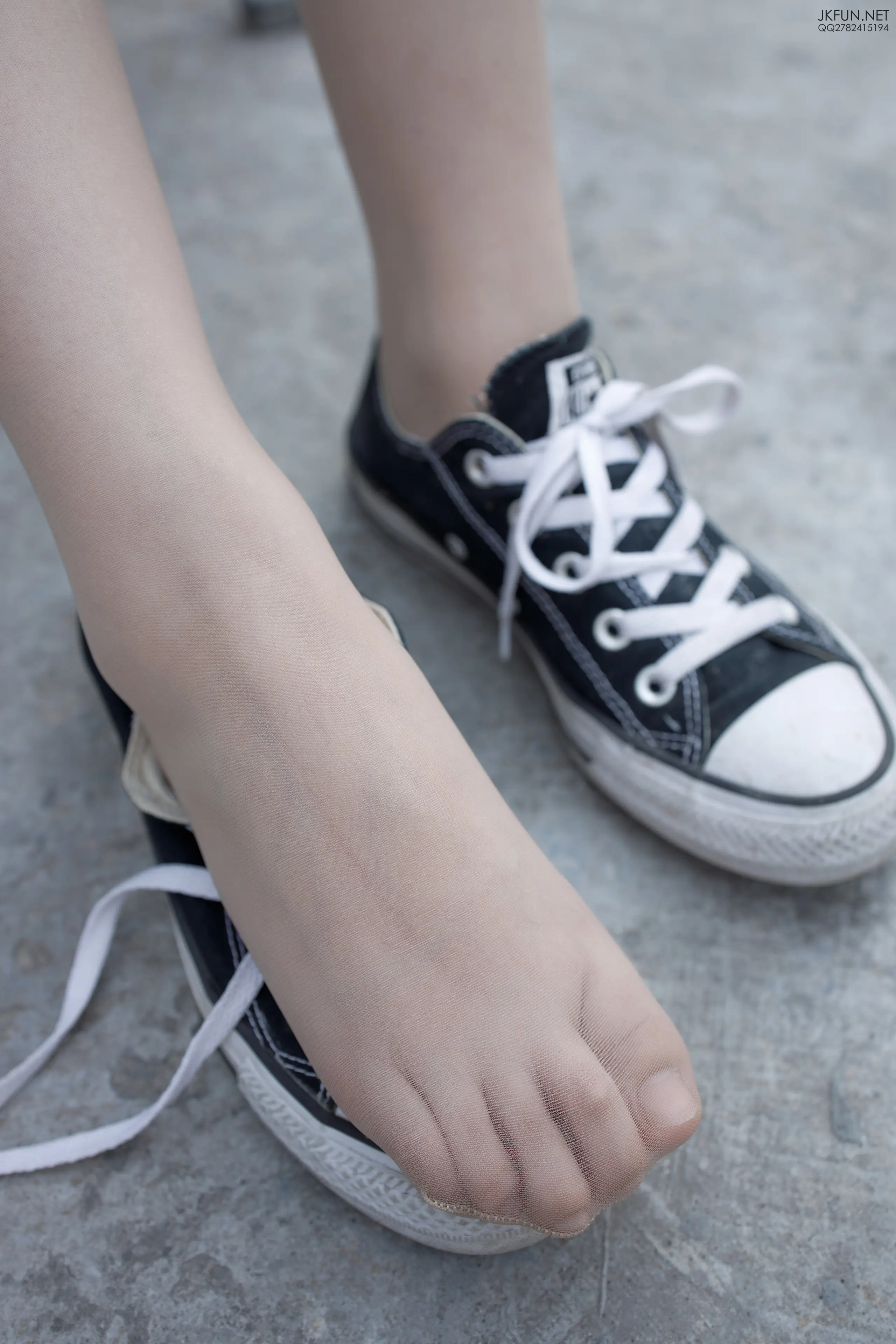 森萝财团 JKFUN 卉子 10D肉丝&裹腿 [116P]