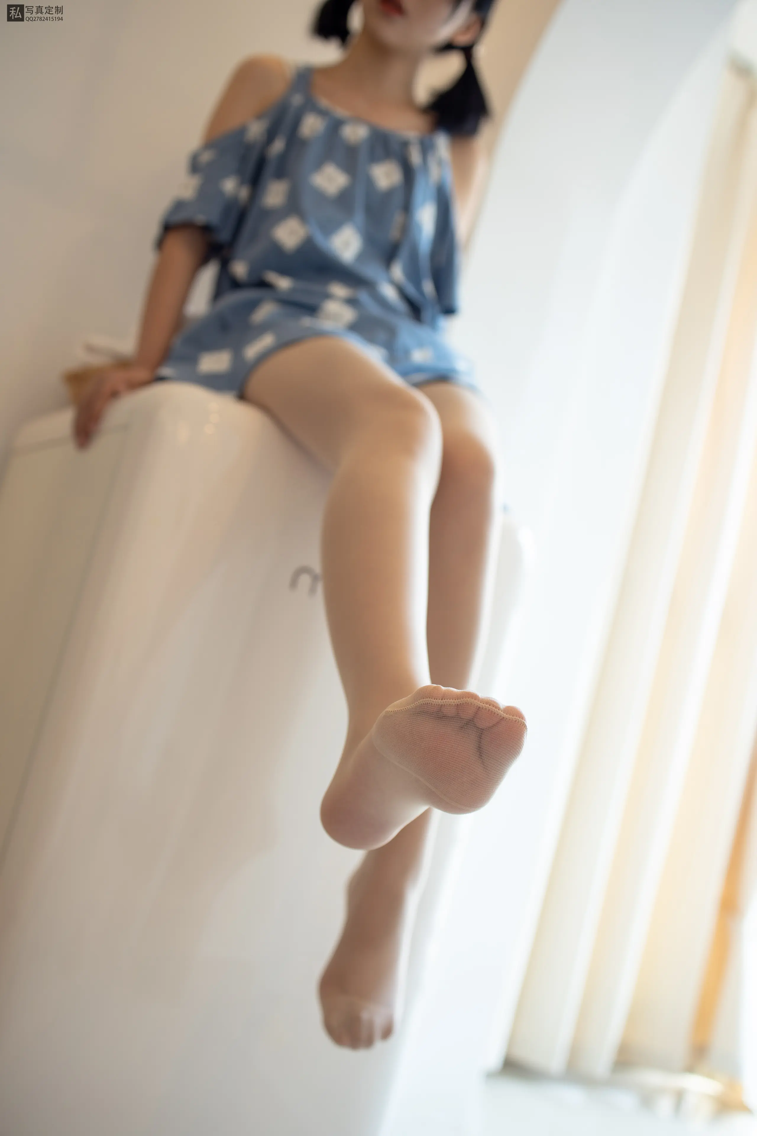 森萝财团 JKFUN 卉子 15D肉丝碎花小吊带 [106P]