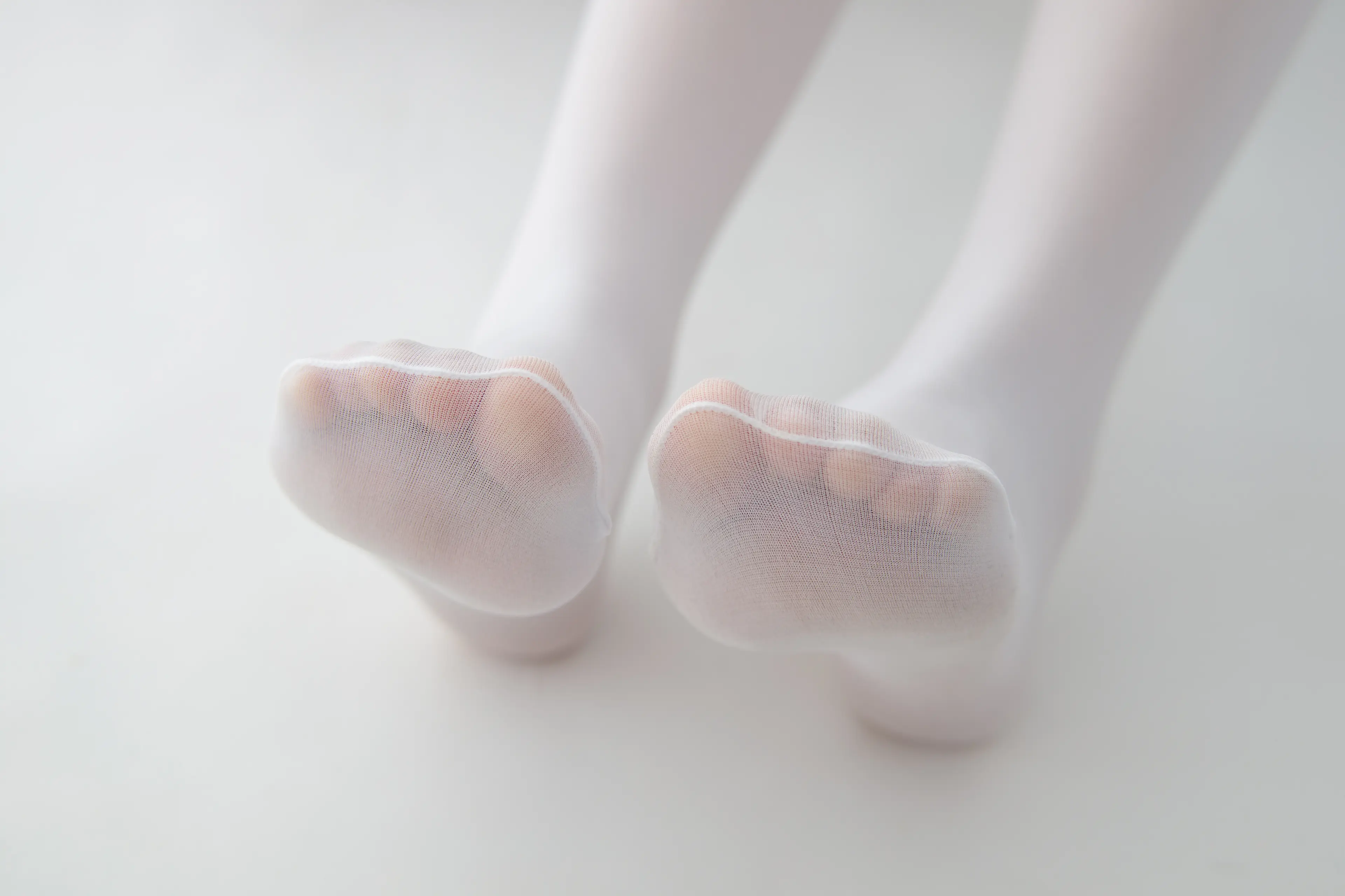 森萝财团 JKFUN 卉子 80D白丝与篮球无关 R16 [60P]