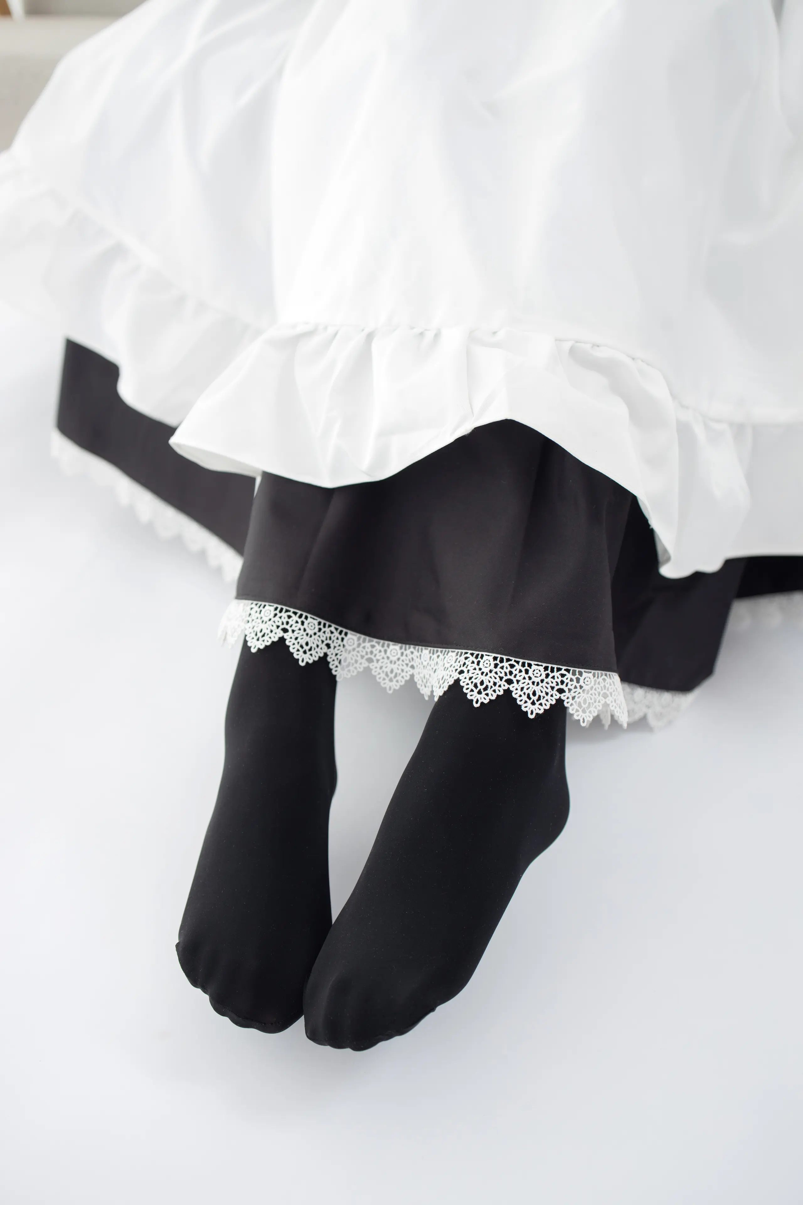 森萝财团 JKFUN 卉子 80D黑丝 踩物女仆 [67P]