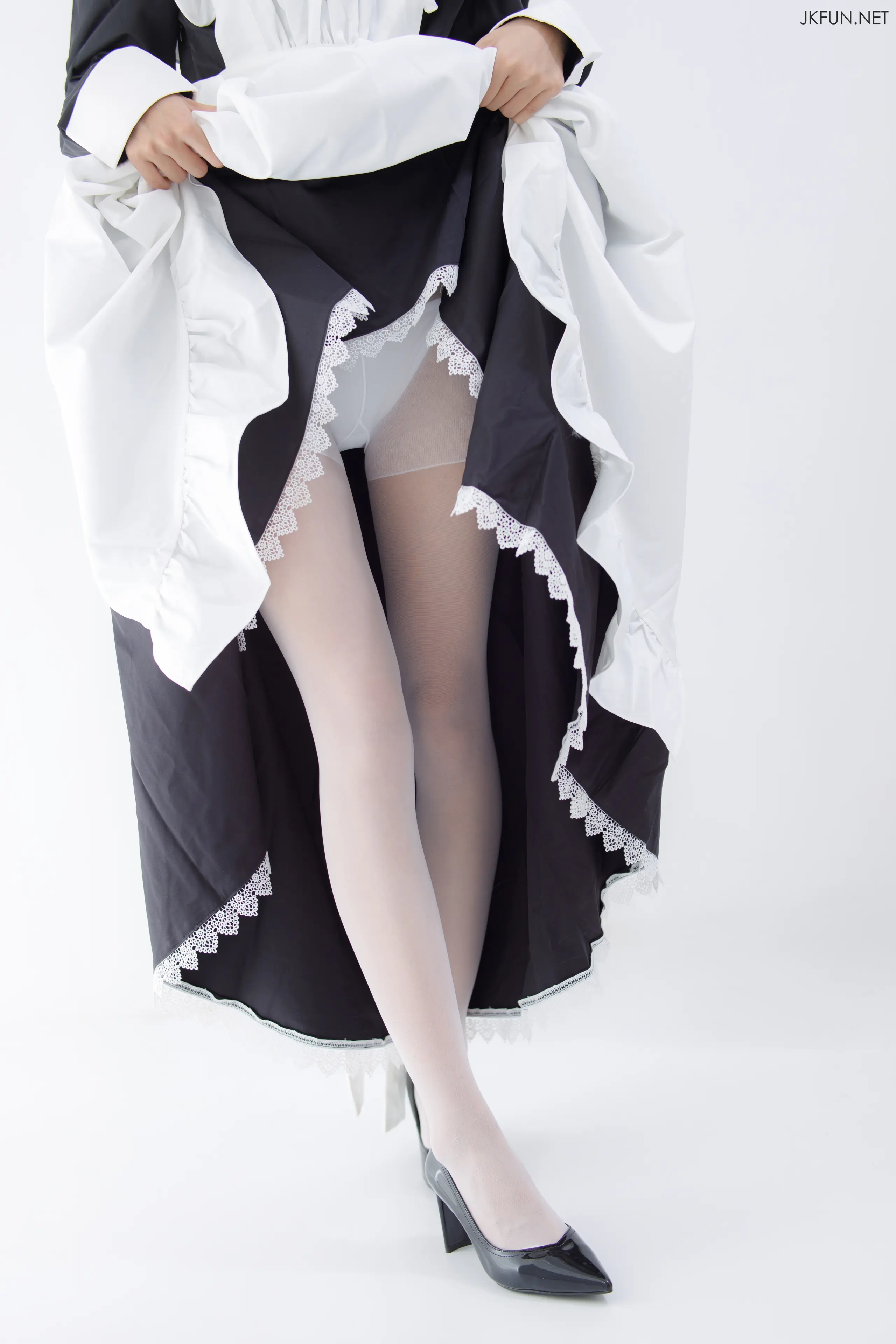 森萝财团 JKFUN 小梓 15D超薄白丝 [127P]