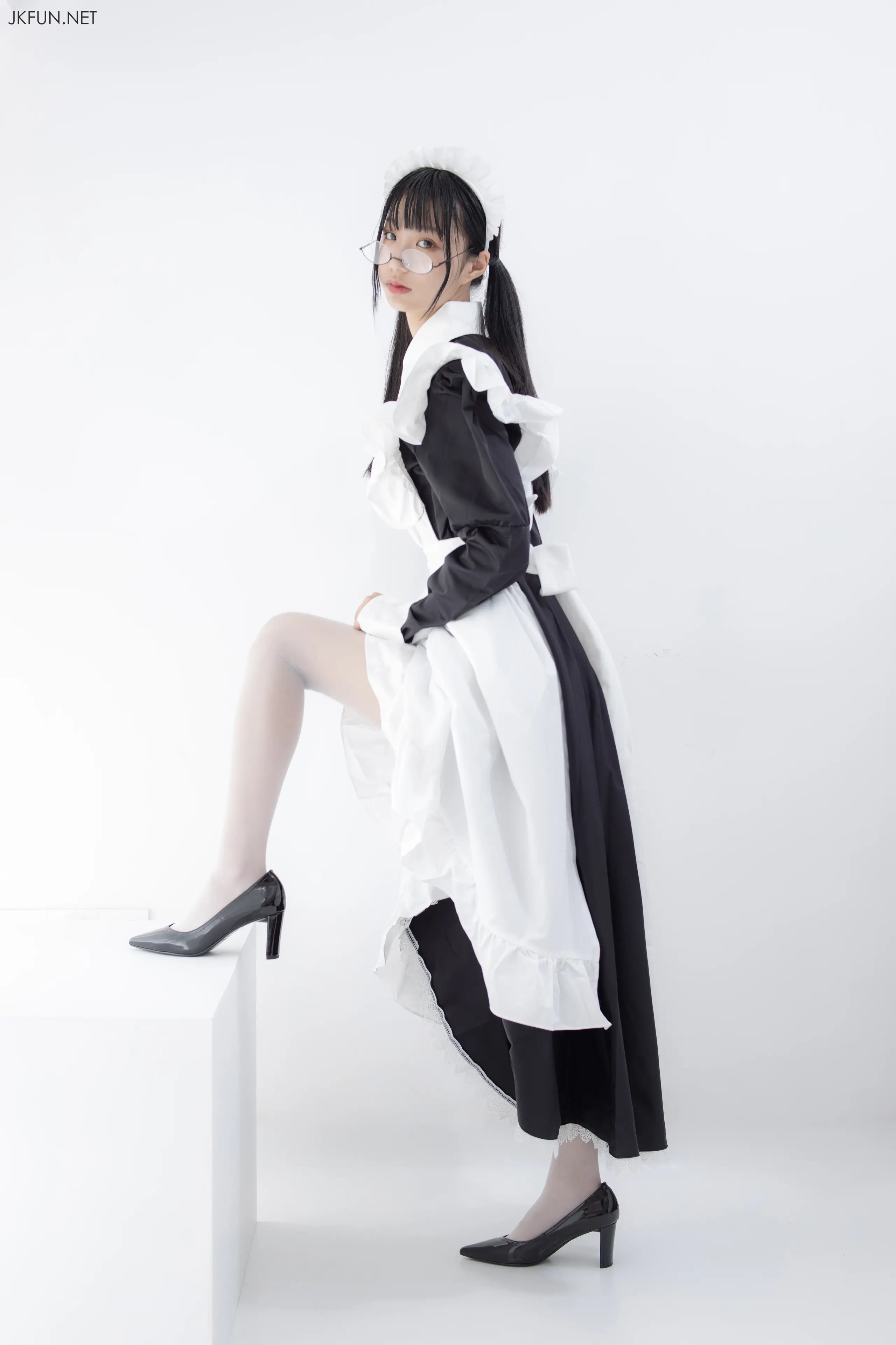 森萝财团 JKFUN 小梓 15D超薄白丝 [127P]