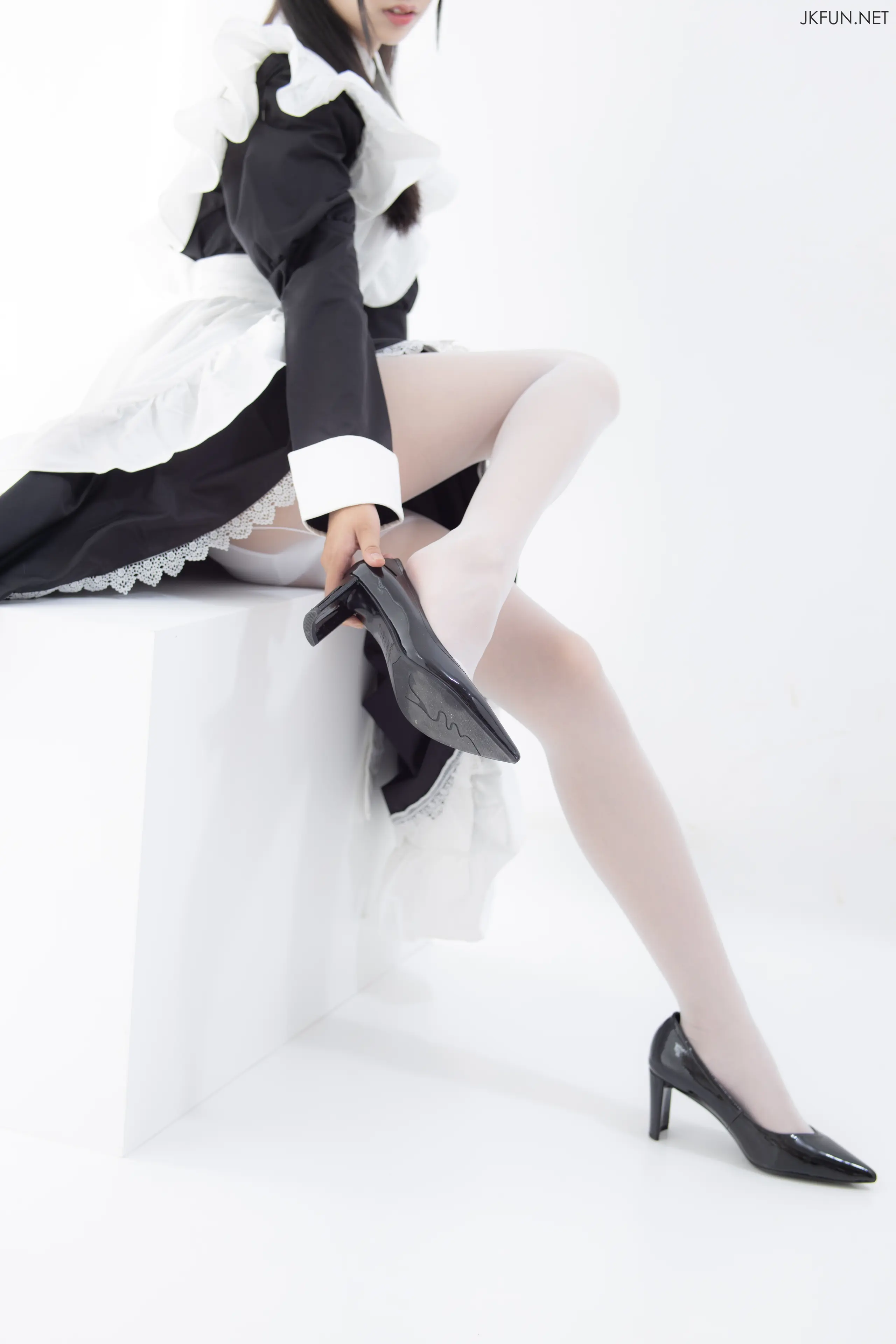 森萝财团 JKFUN 小梓 15D超薄白丝 [127P]