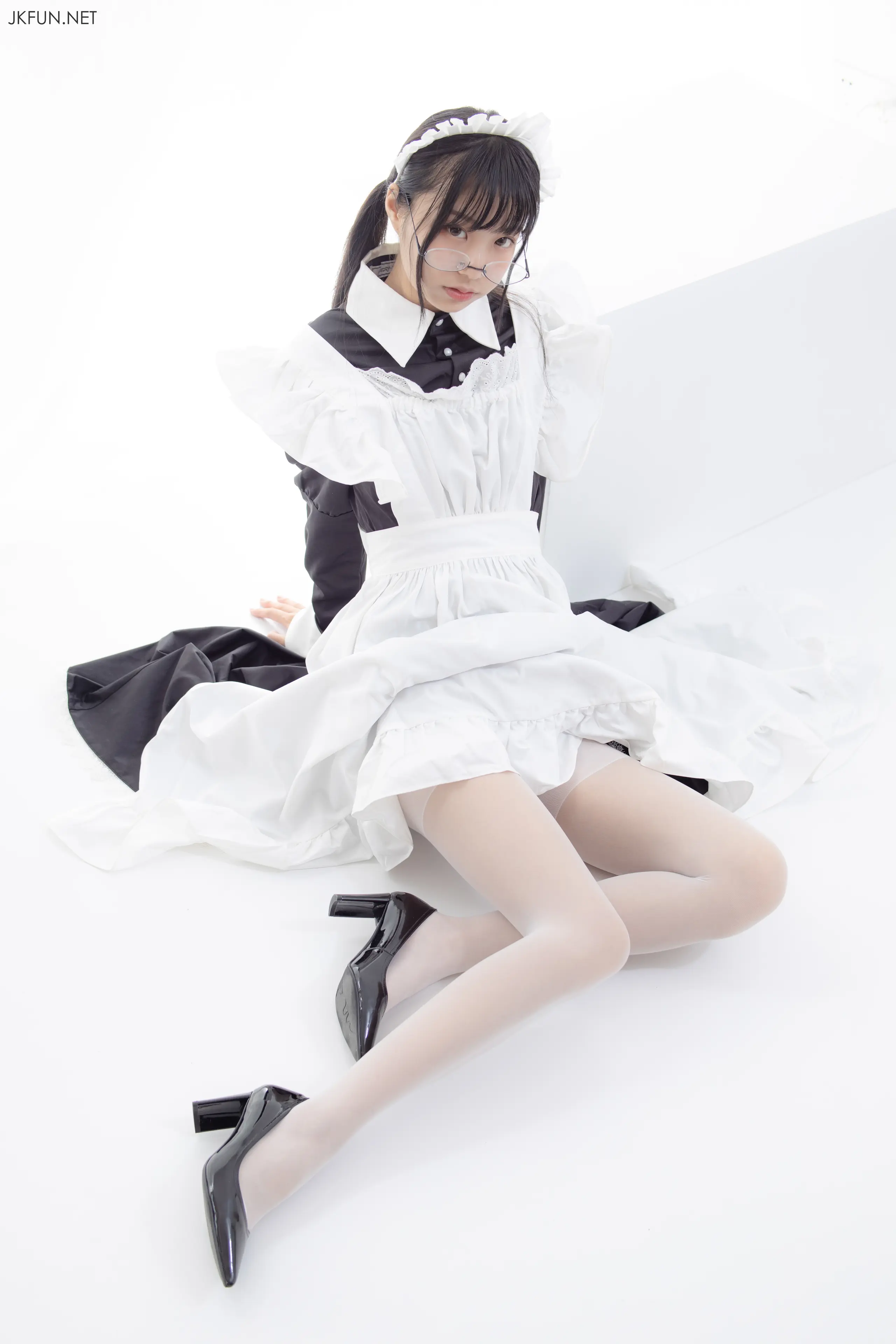 森萝财团 JKFUN 小梓 15D超薄白丝 [127P]