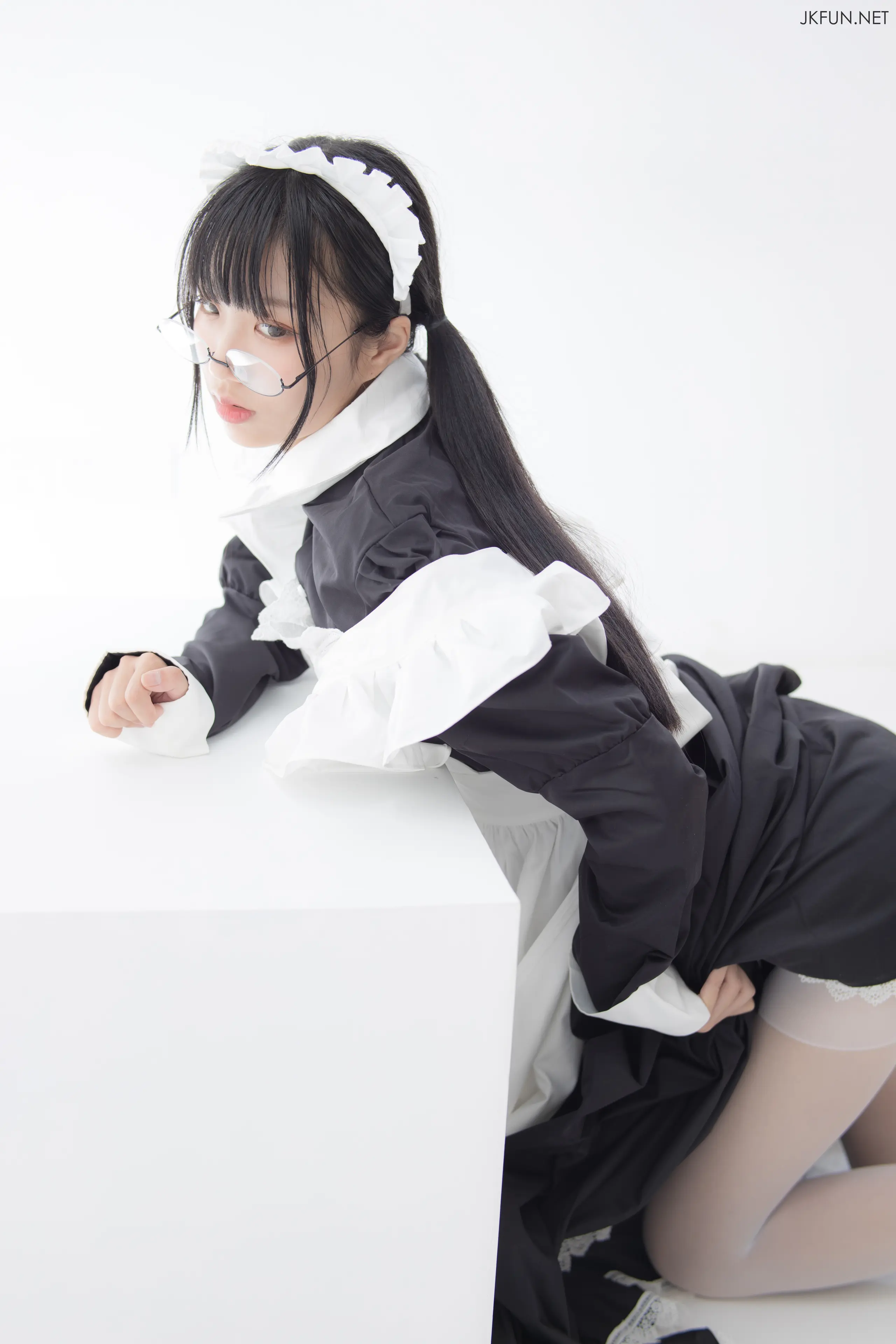 森萝财团 JKFUN 小梓 15D超薄白丝 [127P]