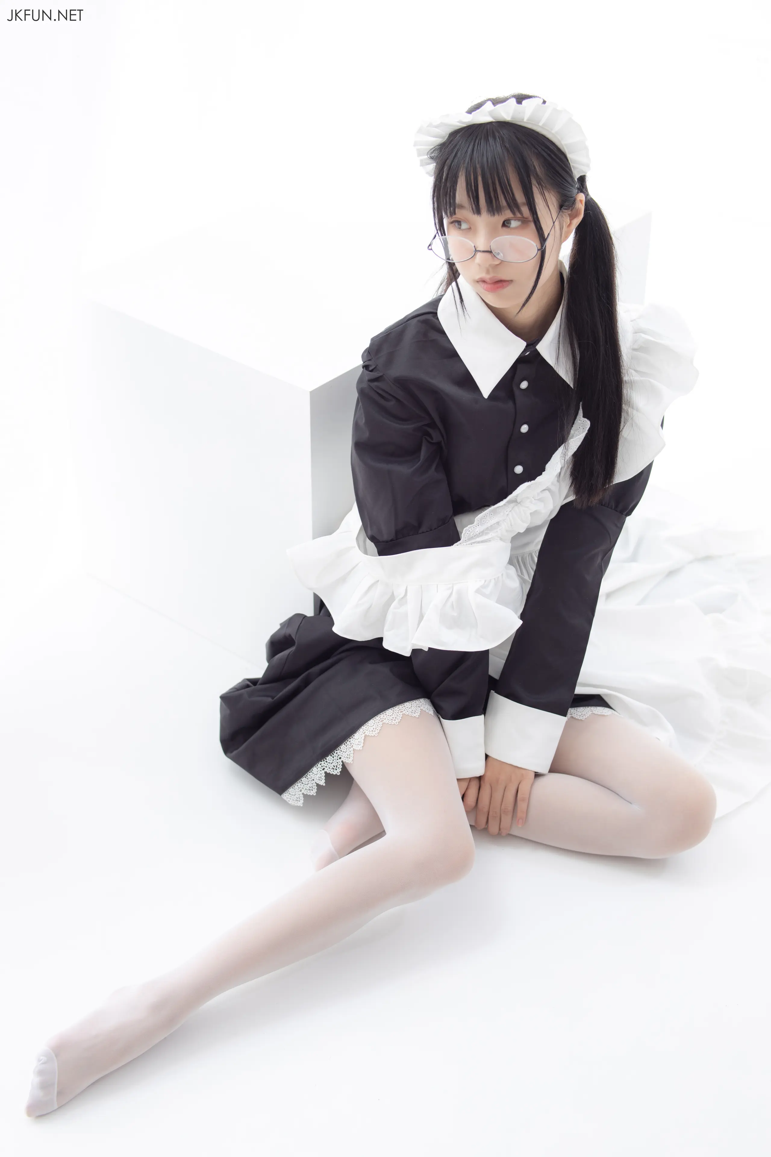 森萝财团 JKFUN 小梓 15D超薄白丝 [127P]