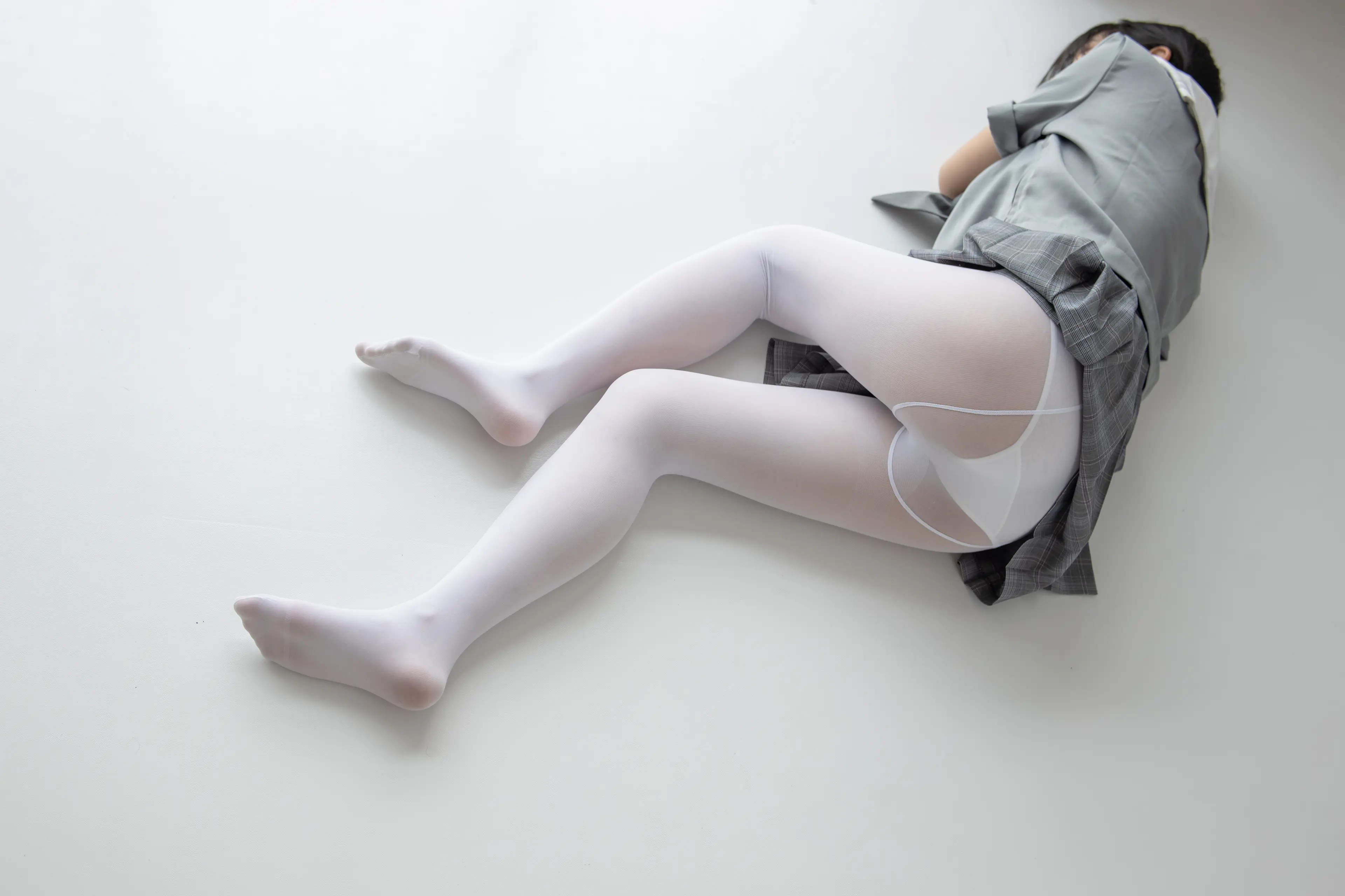 森萝财团 JKFUN 小香 白丝小可爱 [160P]