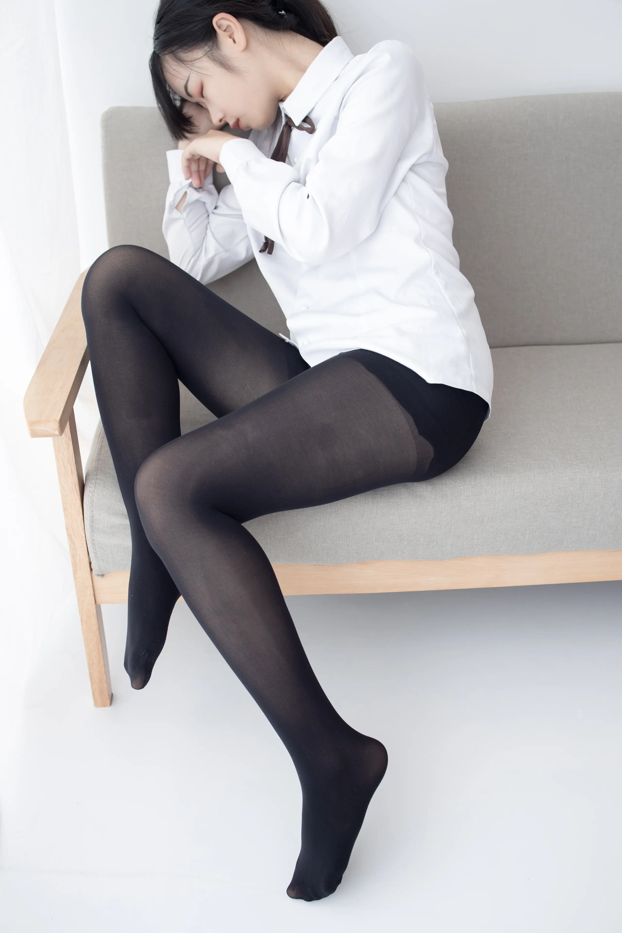 森萝财团 JKFUN 新人小夜 黑丝 [80P]