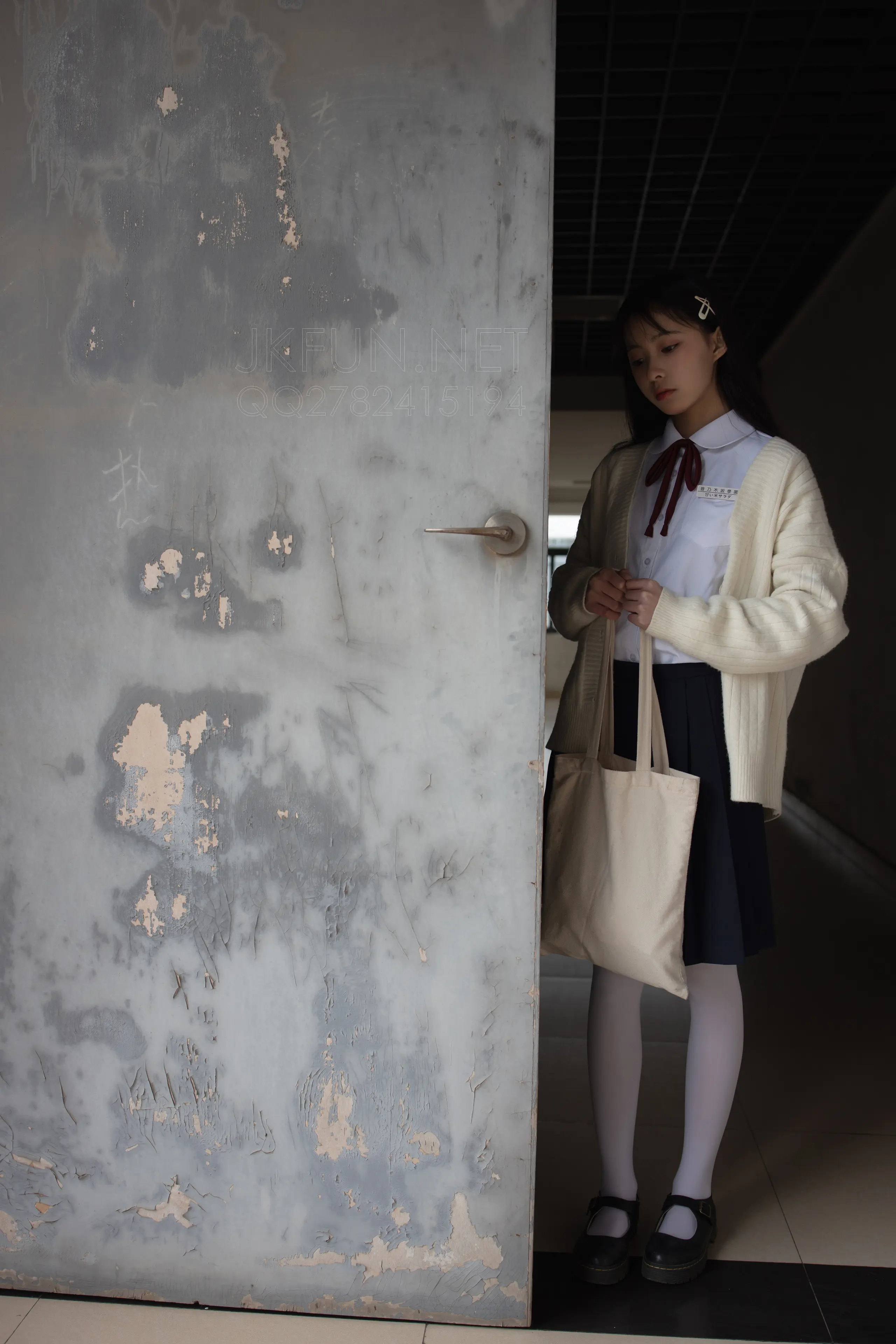 森萝财团 JKFUN 甜米 纯纯的白丝学妹 [127P]