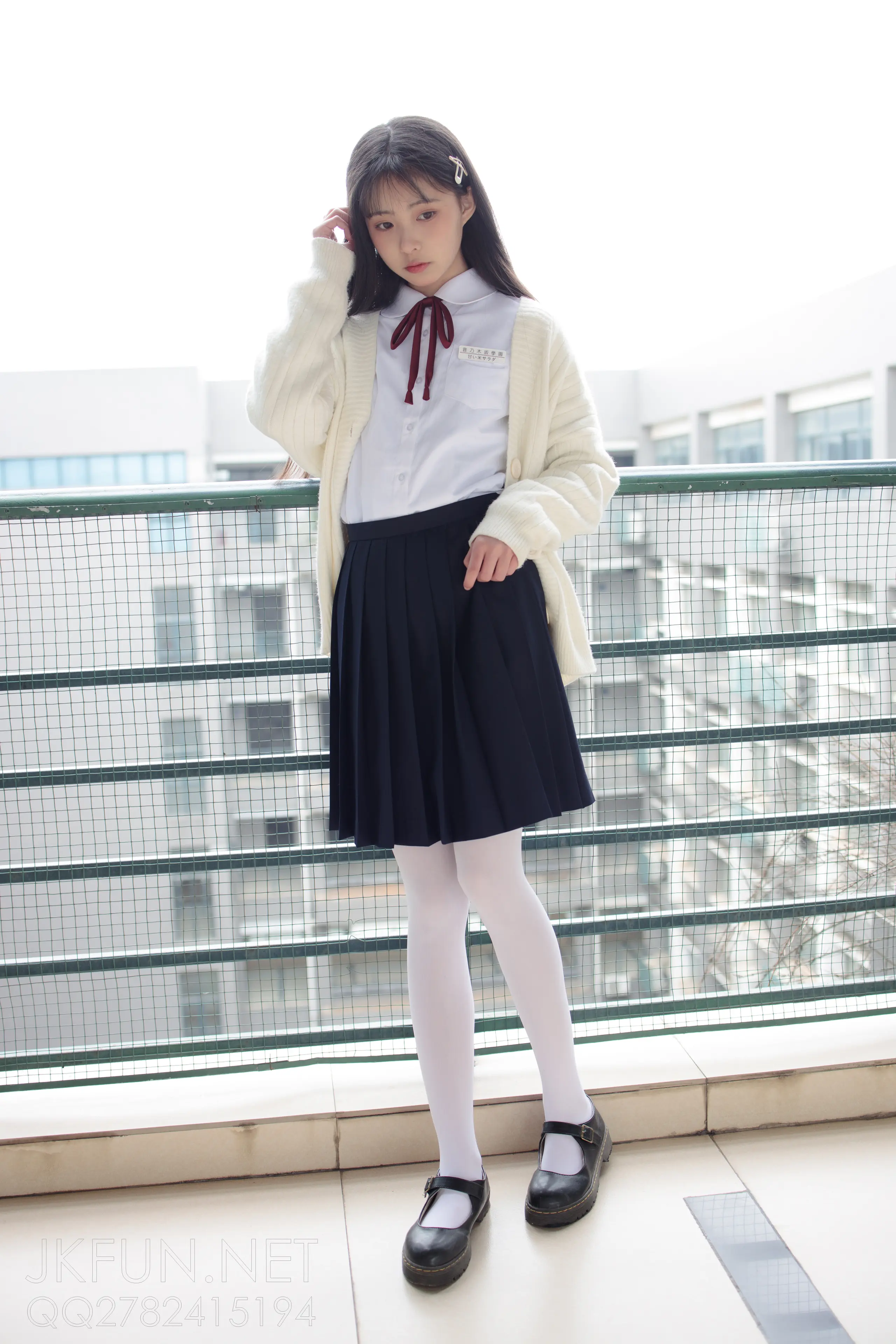 森萝财团 JKFUN 甜米 纯纯的白丝学妹 [127P]