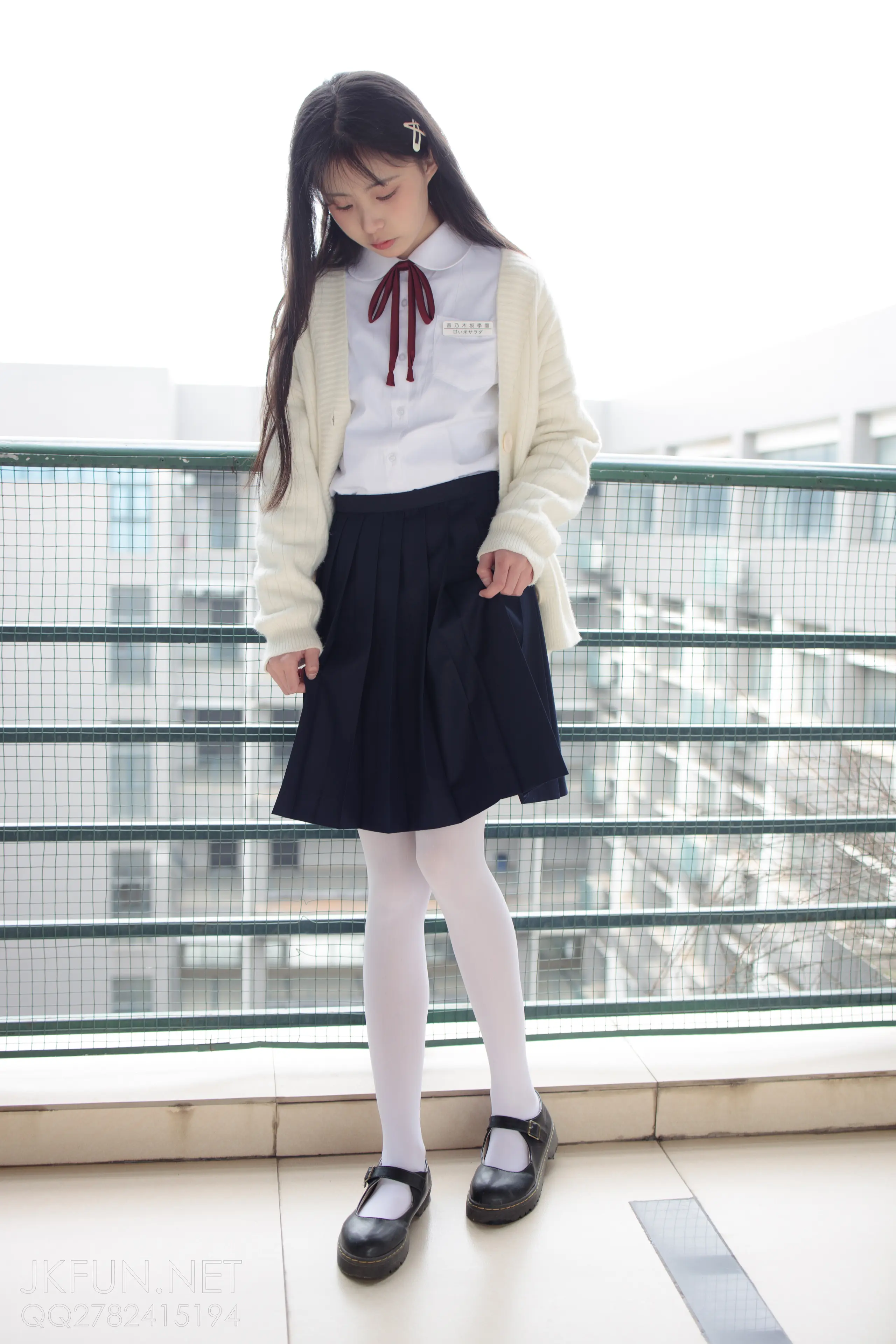 森萝财团 JKFUN 甜米 纯纯的白丝学妹 [127P]