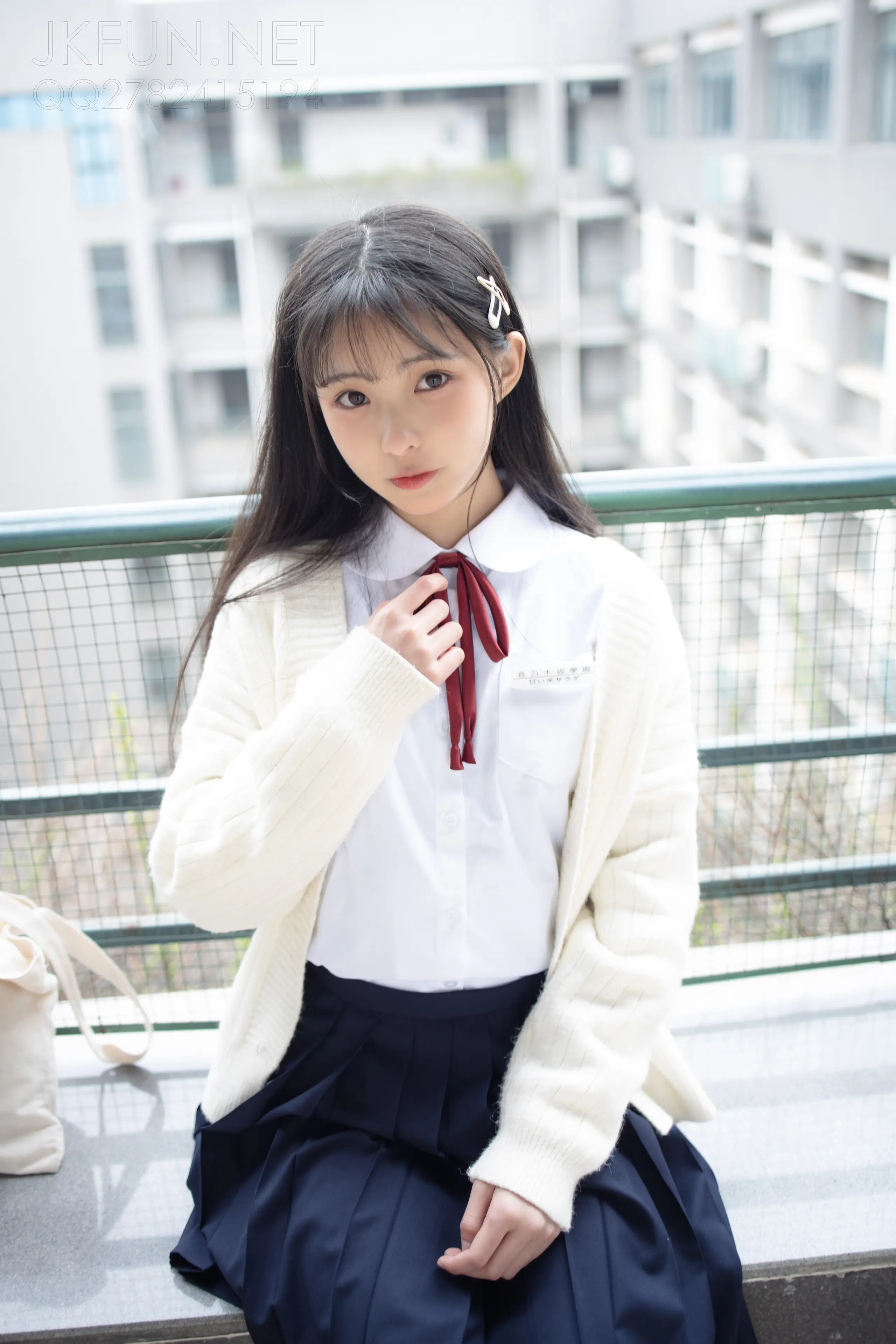 森萝财团 JKFUN 甜米 纯纯的白丝学妹 [127P]