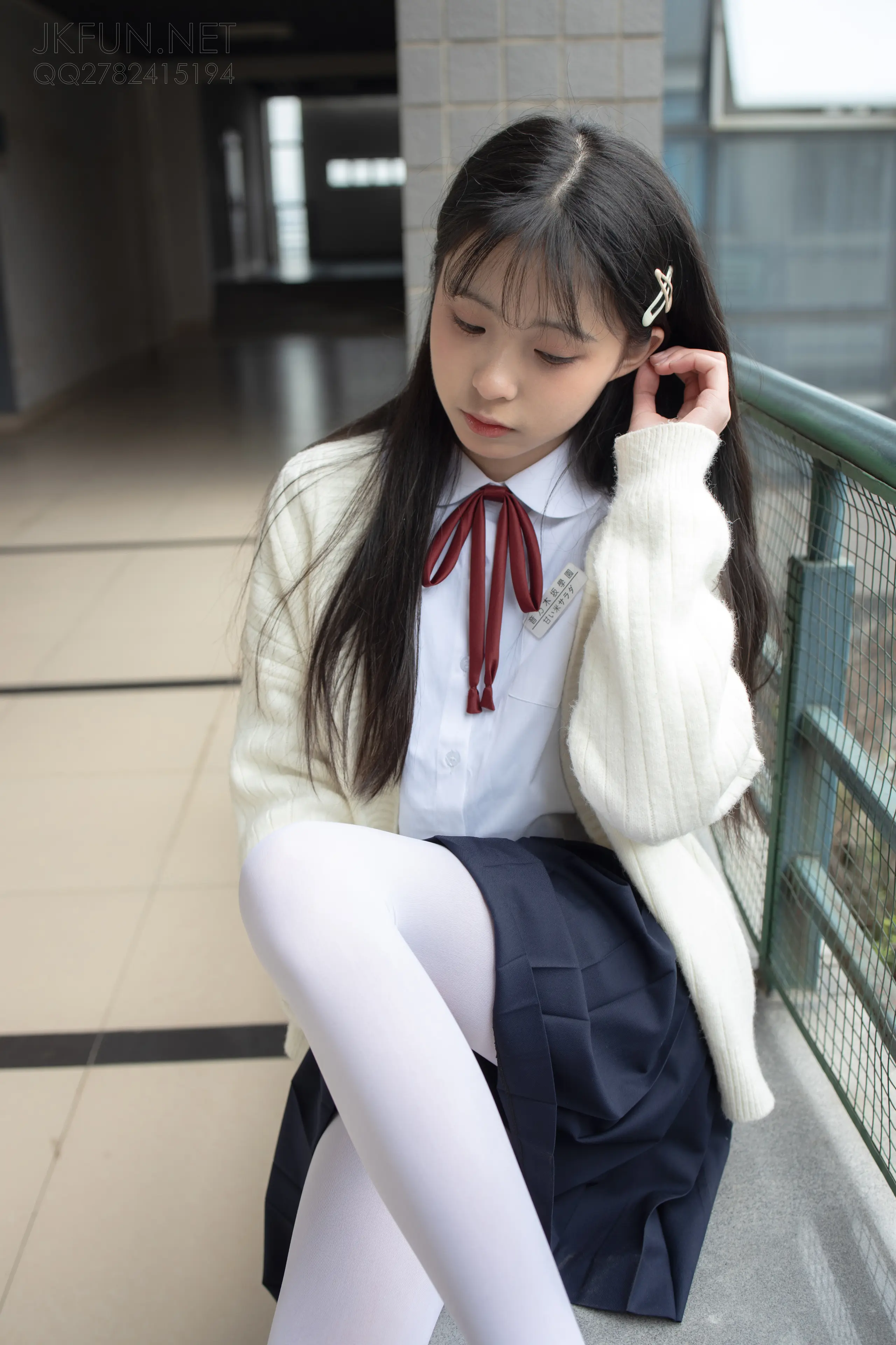 森萝财团 JKFUN 甜米 纯纯的白丝学妹 [127P]