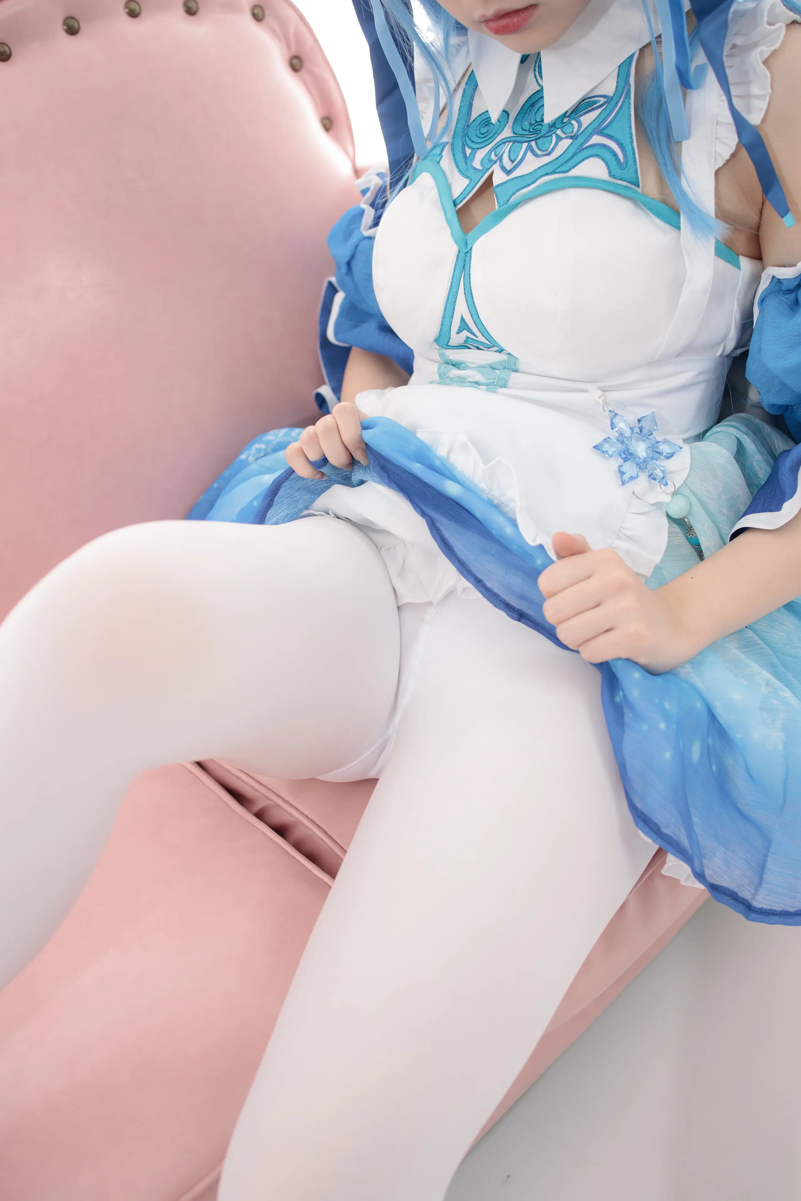 森萝财团 JKFUN 雪晴 300D白丝小萝莉Cosplay装 [100P]