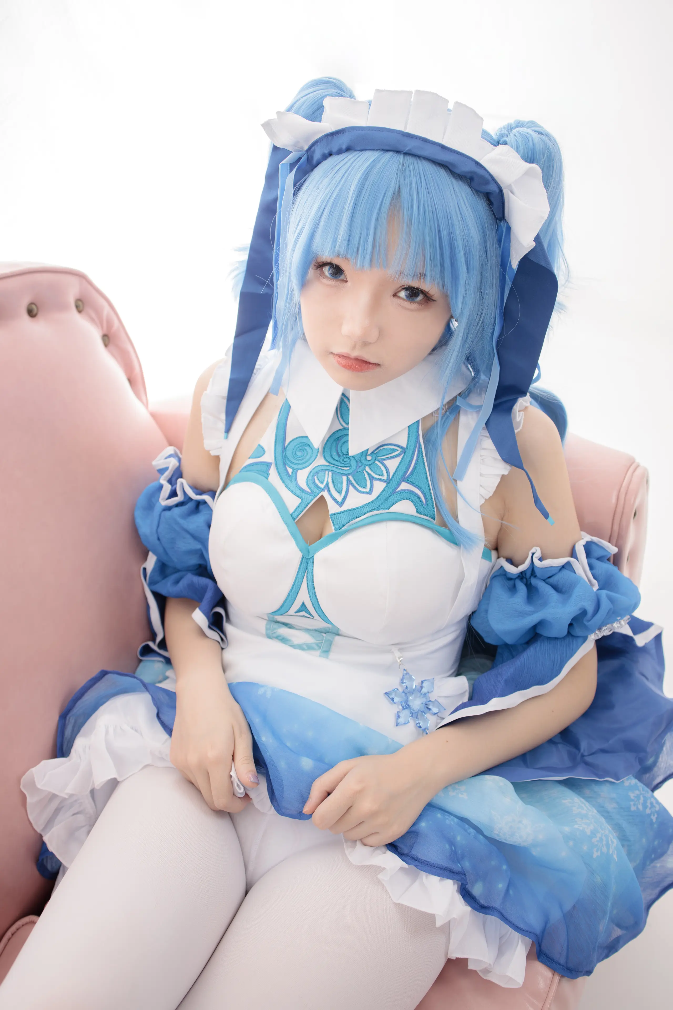 森萝财团 JKFUN 雪晴 300D白丝小萝莉Cosplay装 [100P]