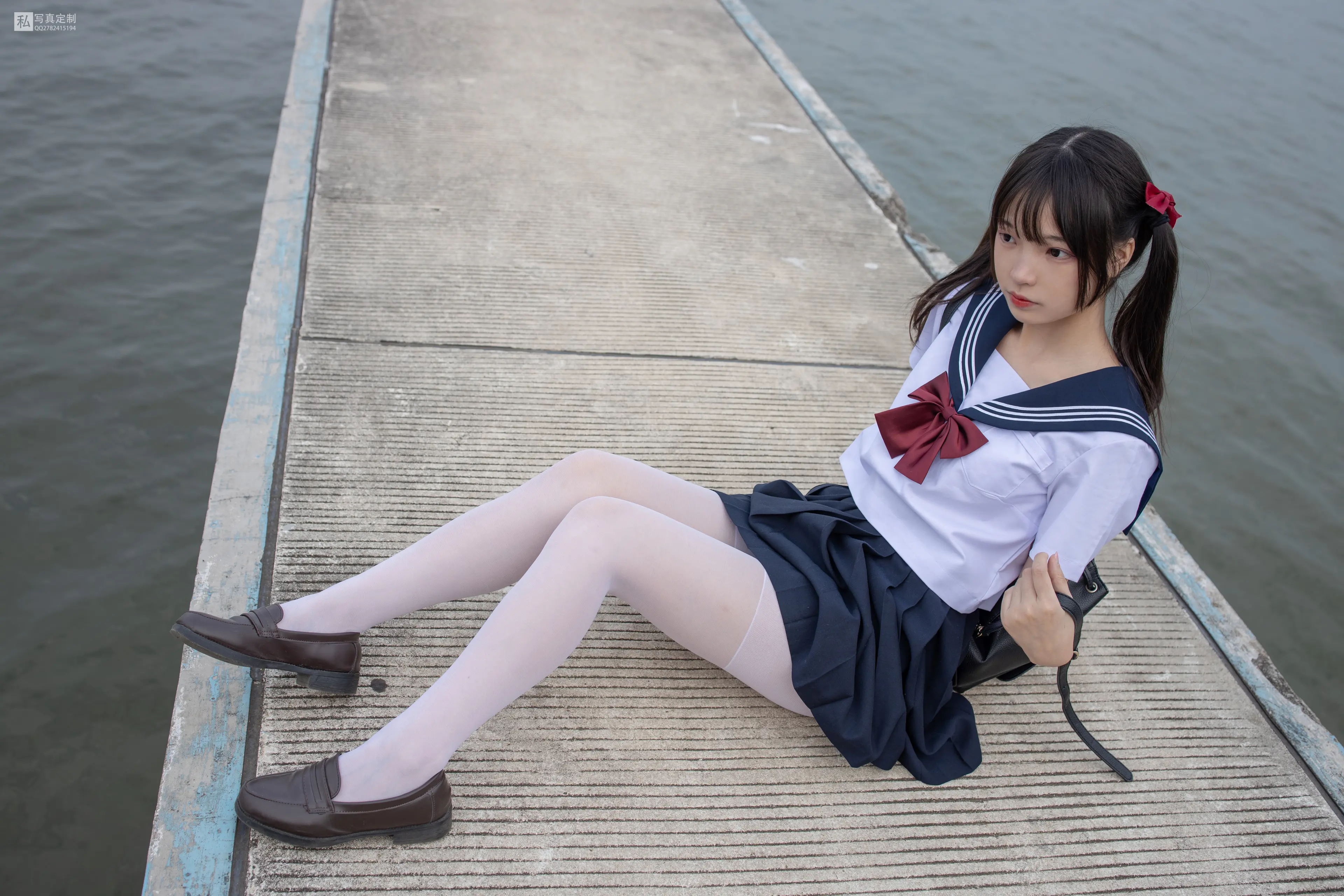 森萝财团 JKFUN 默陌 15D白丝 抑郁湖边与绝望天台 [58P]