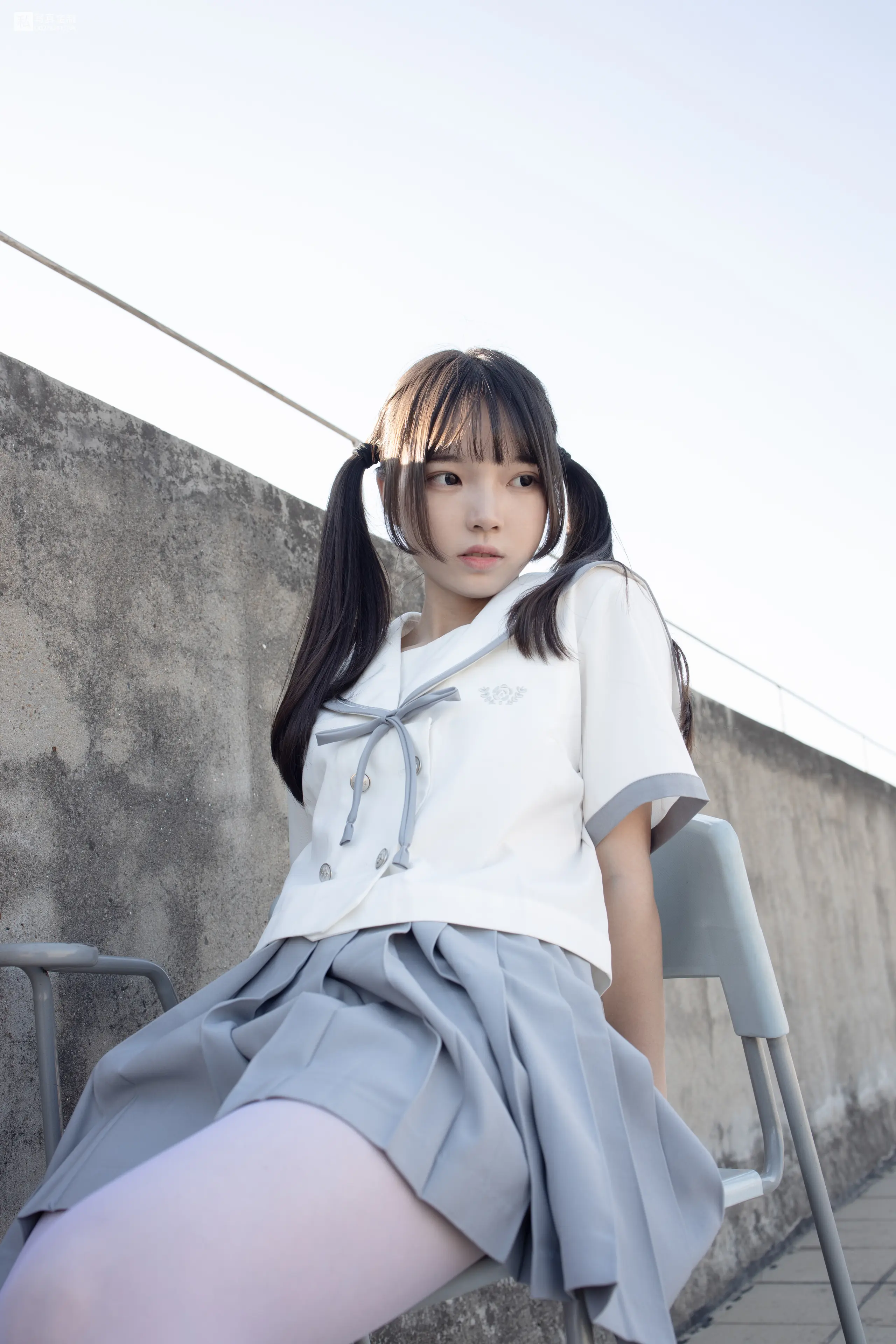 森萝财团 JKFUN 默陌 15D白丝 抑郁湖边与绝望天台 [58P]