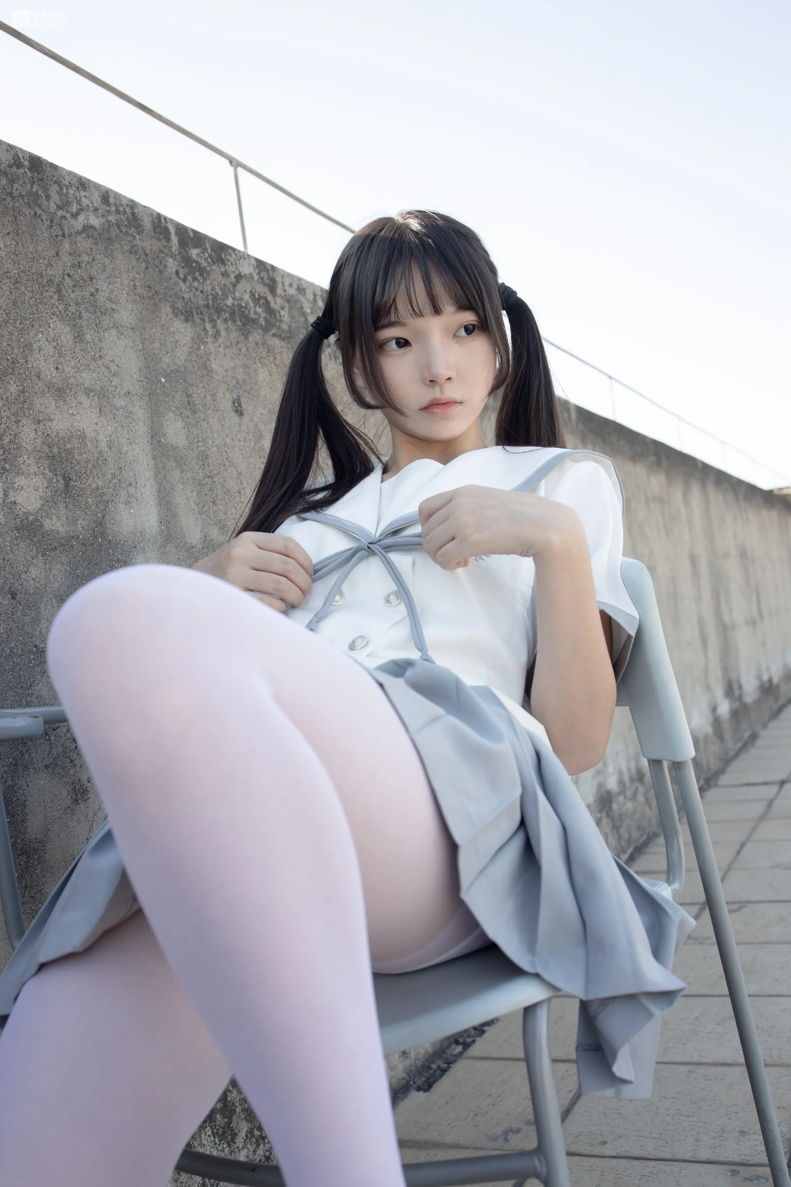 森萝财团 JKFUN 默陌 15D白丝 抑郁湖边与绝望天台 [58P]