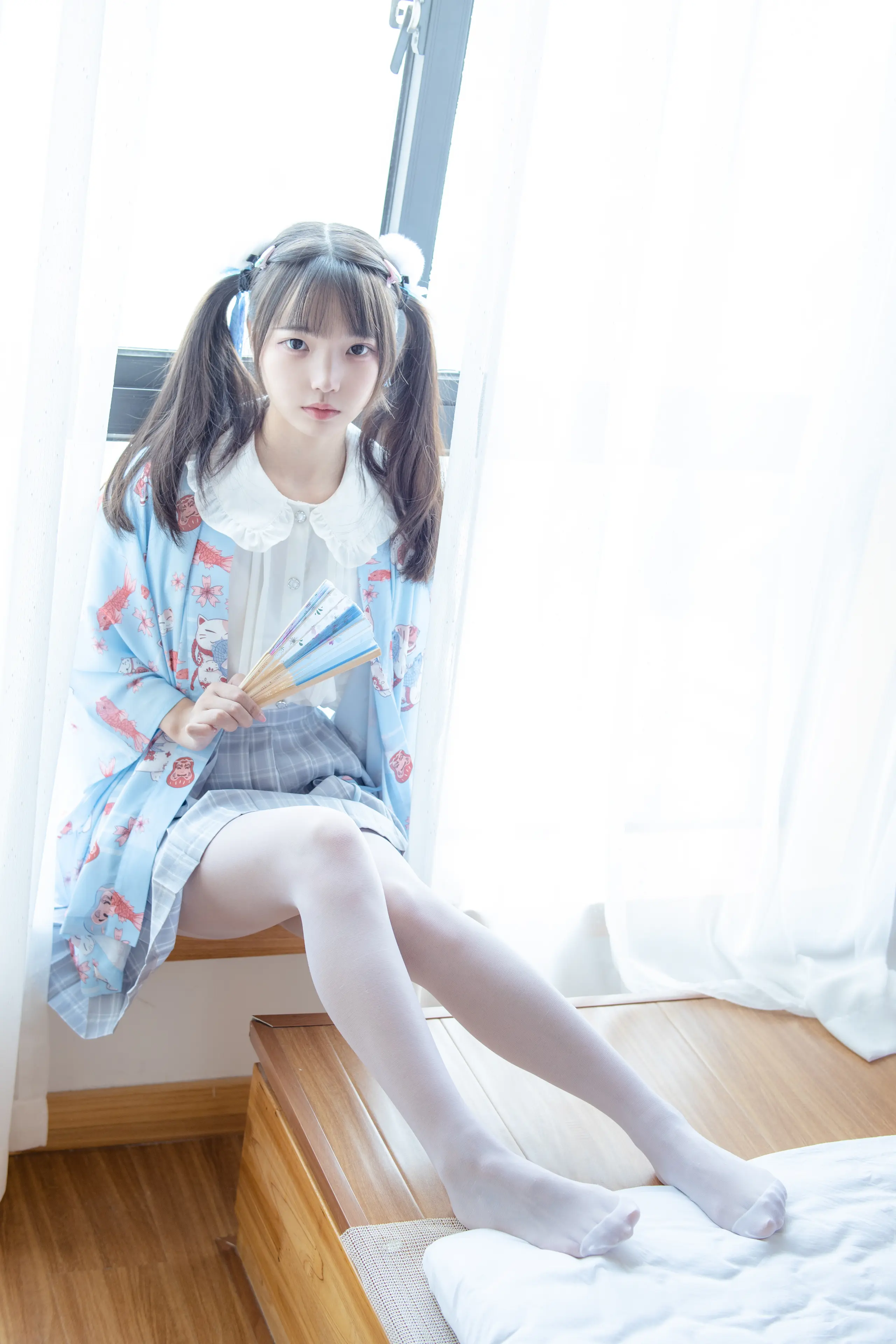 森萝财团 JKFUN 默陌 15D白丝 花里胡哨的民宿 [65P]