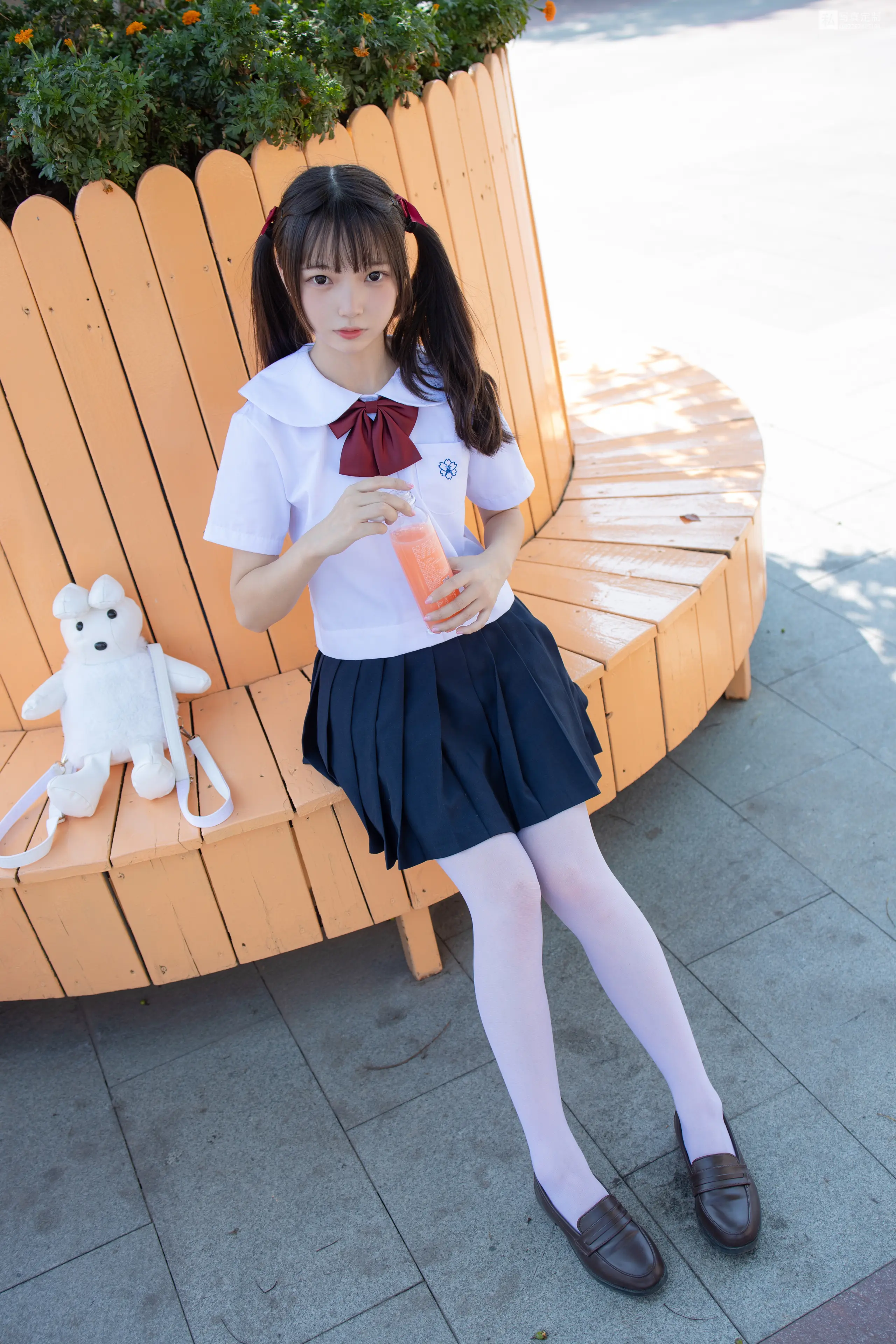 森萝财团 JKFUN 默陌 15D白丝 雪糕游乐园 [75P]