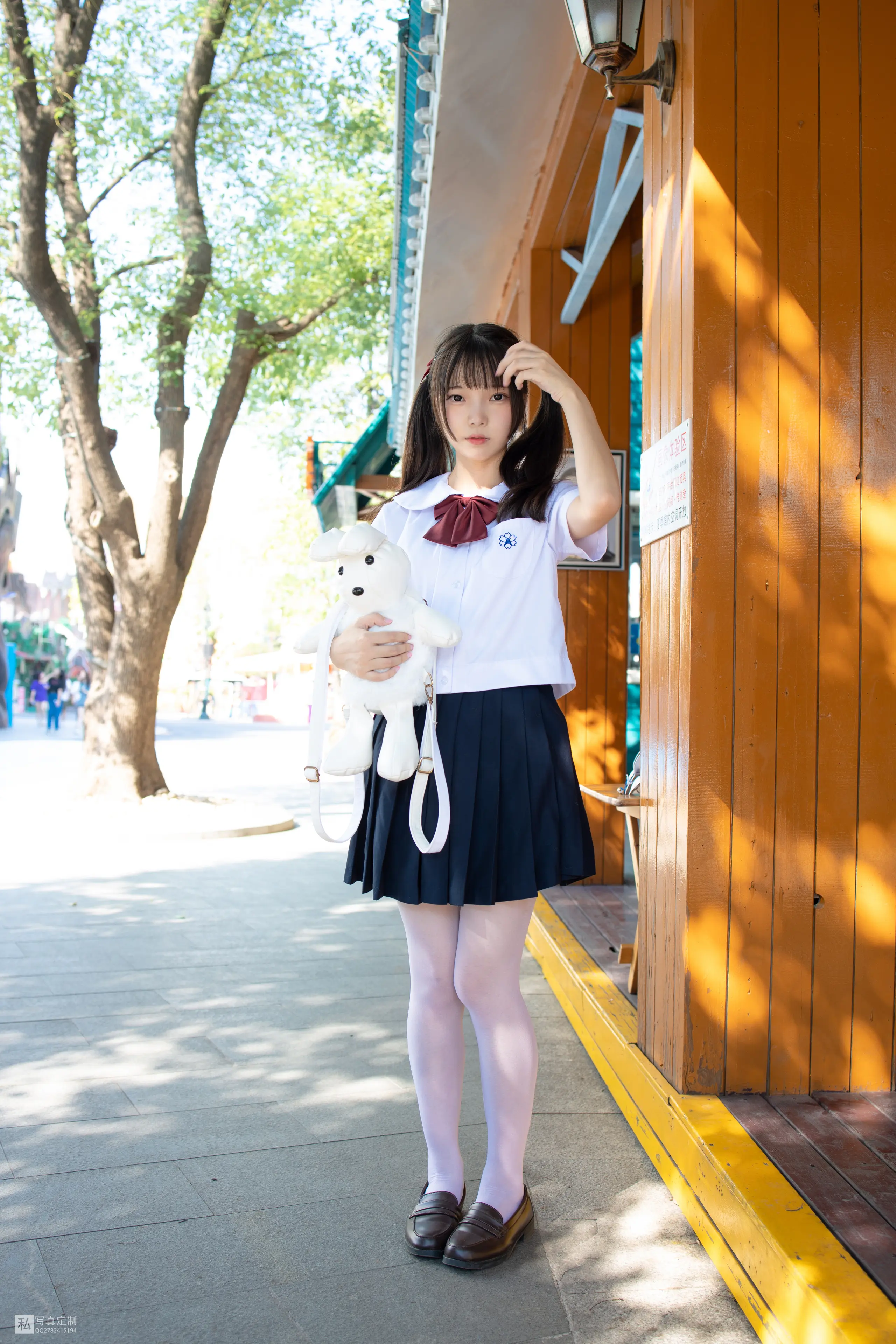 森萝财团 JKFUN 默陌 15D白丝 雪糕游乐园 [75P]