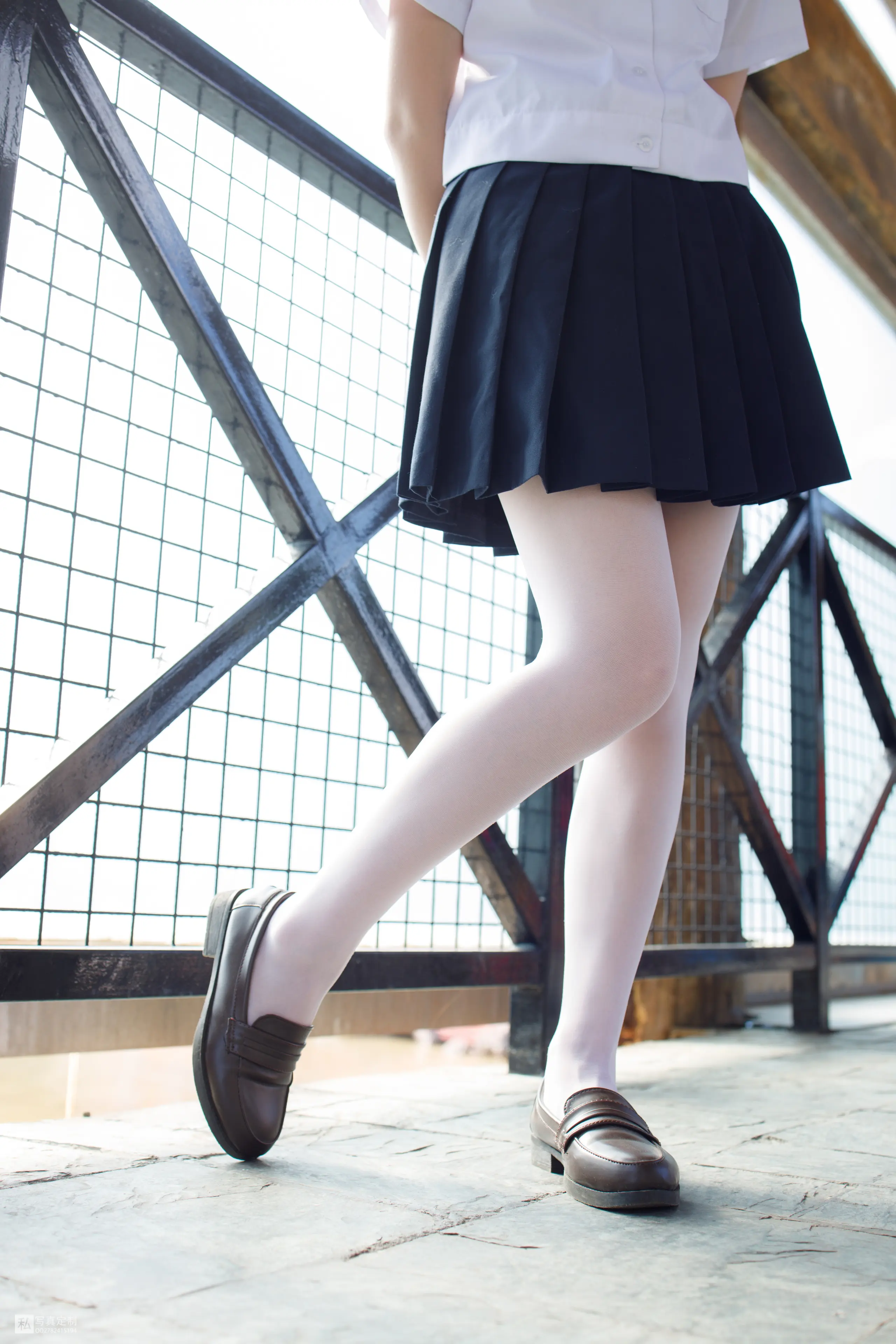 森萝财团 JKFUN 默陌 15D白丝 雪糕游乐园 [75P]