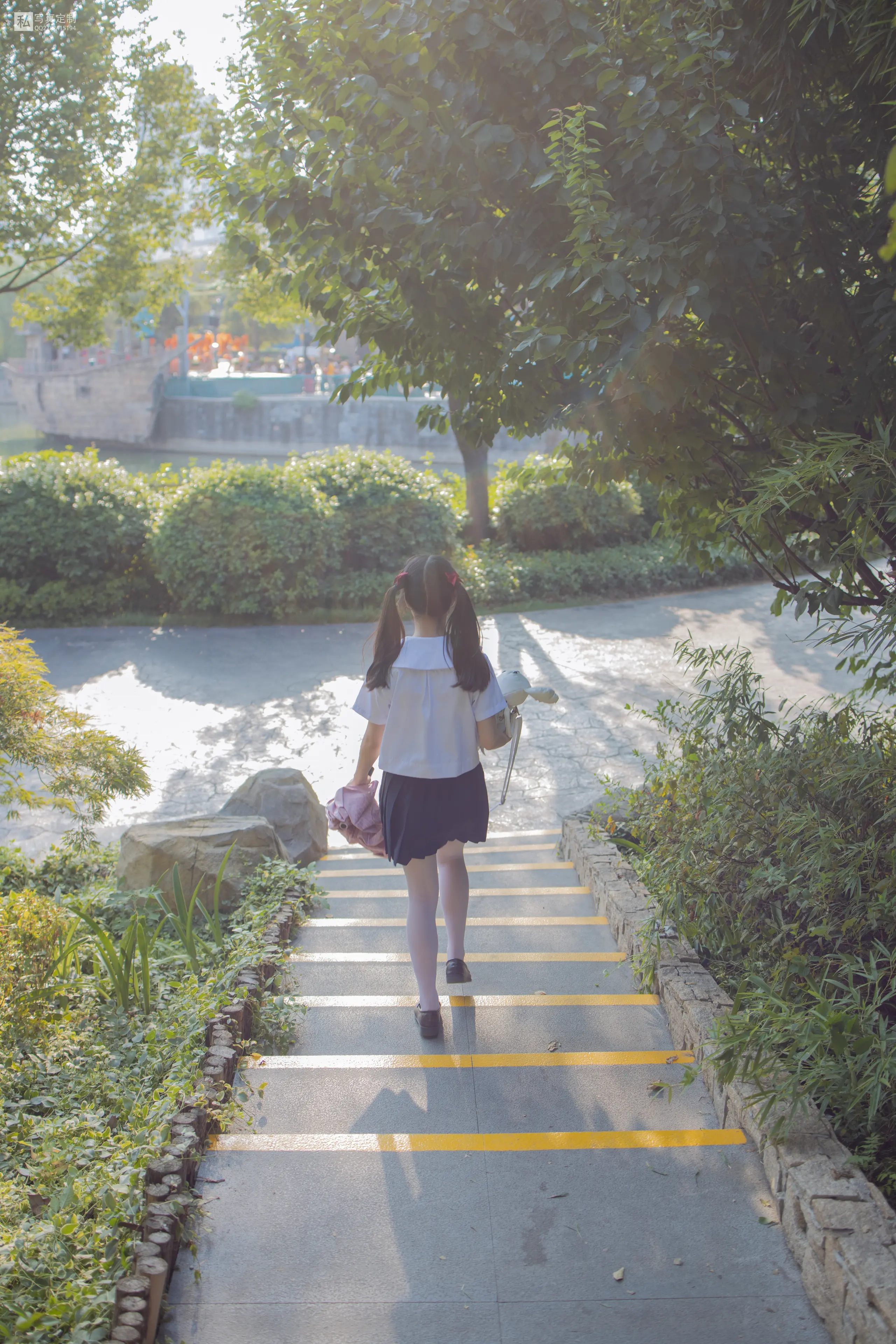 森萝财团 JKFUN 默陌 15D白丝 雪糕游乐园 [75P]