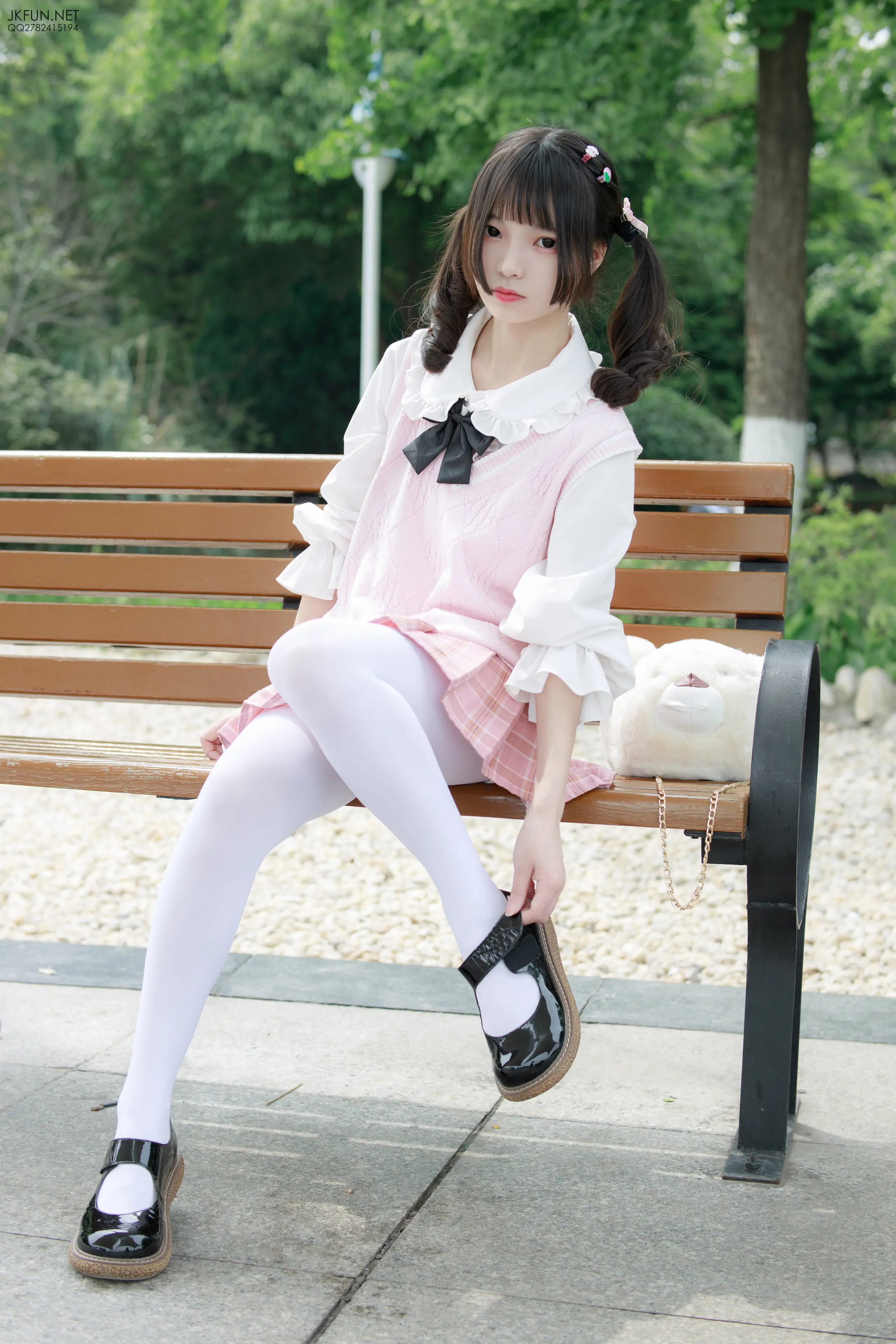 森萝财团 JKFUN 默陌 80D白丝 [126P]