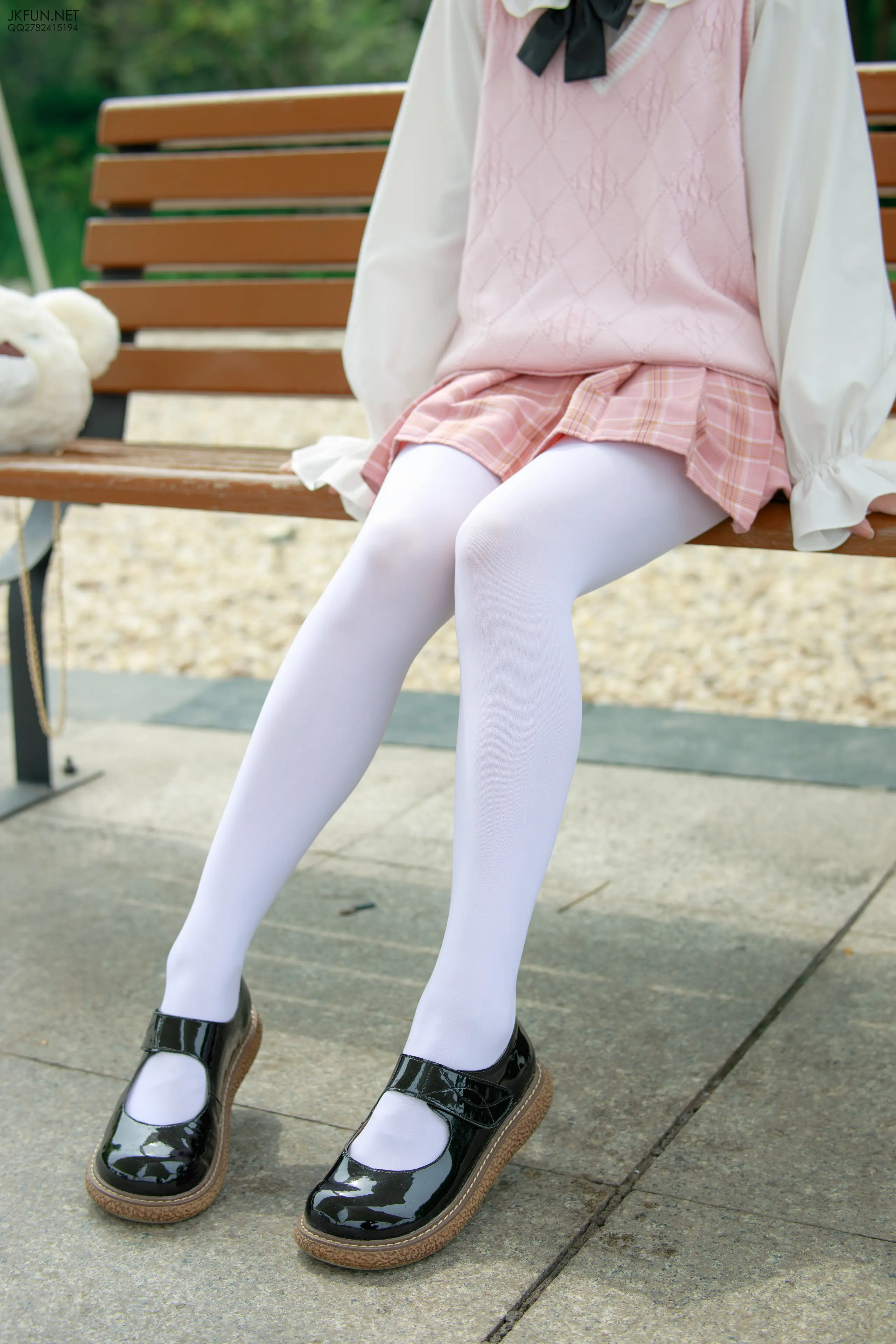 森萝财团 JKFUN 默陌 80D白丝 [126P]