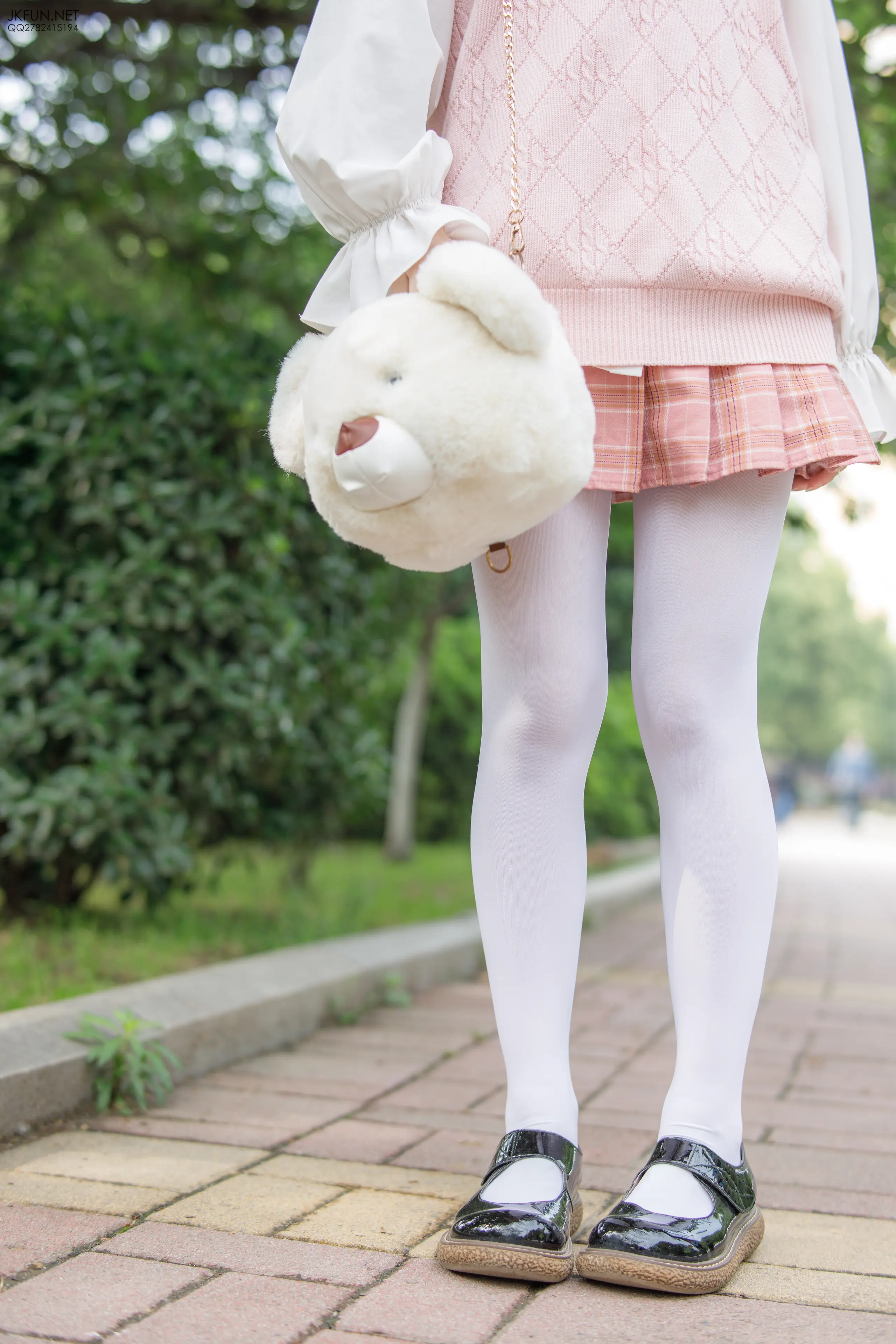 森萝财团 JKFUN 默陌 80D白丝 [126P]