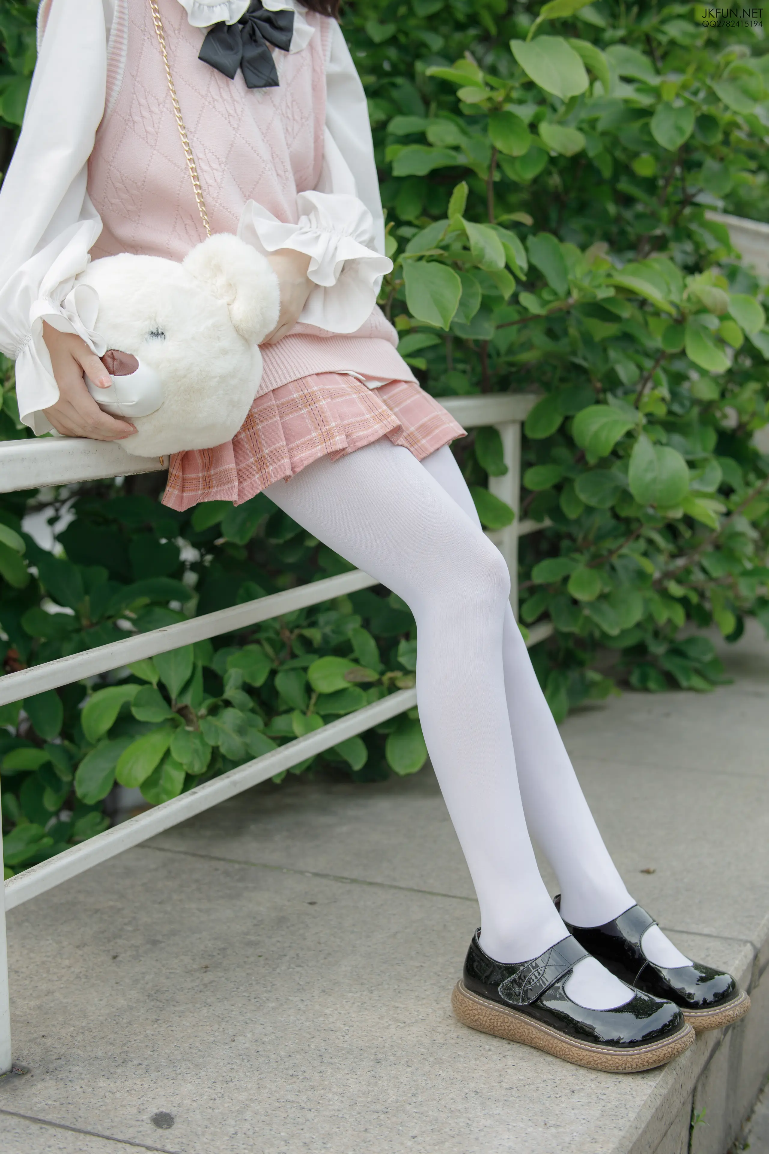 森萝财团 JKFUN 默陌 80D白丝 [126P]