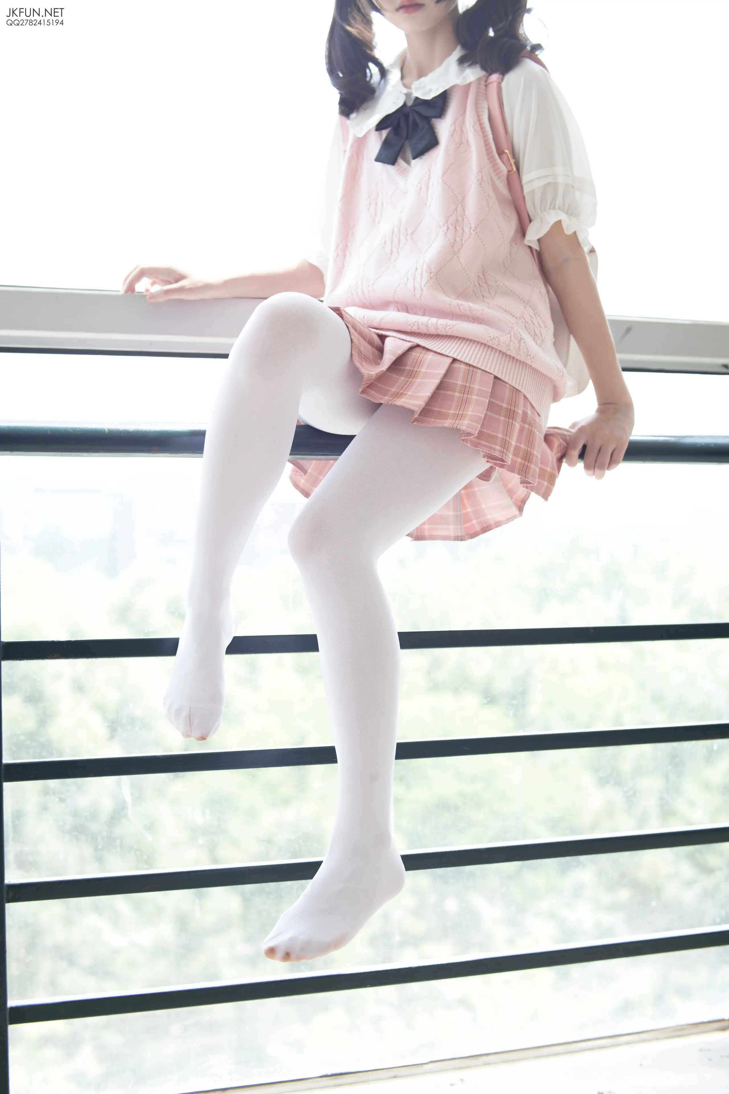 森萝财团 JKFUN 默陌 80D白丝 [126P]