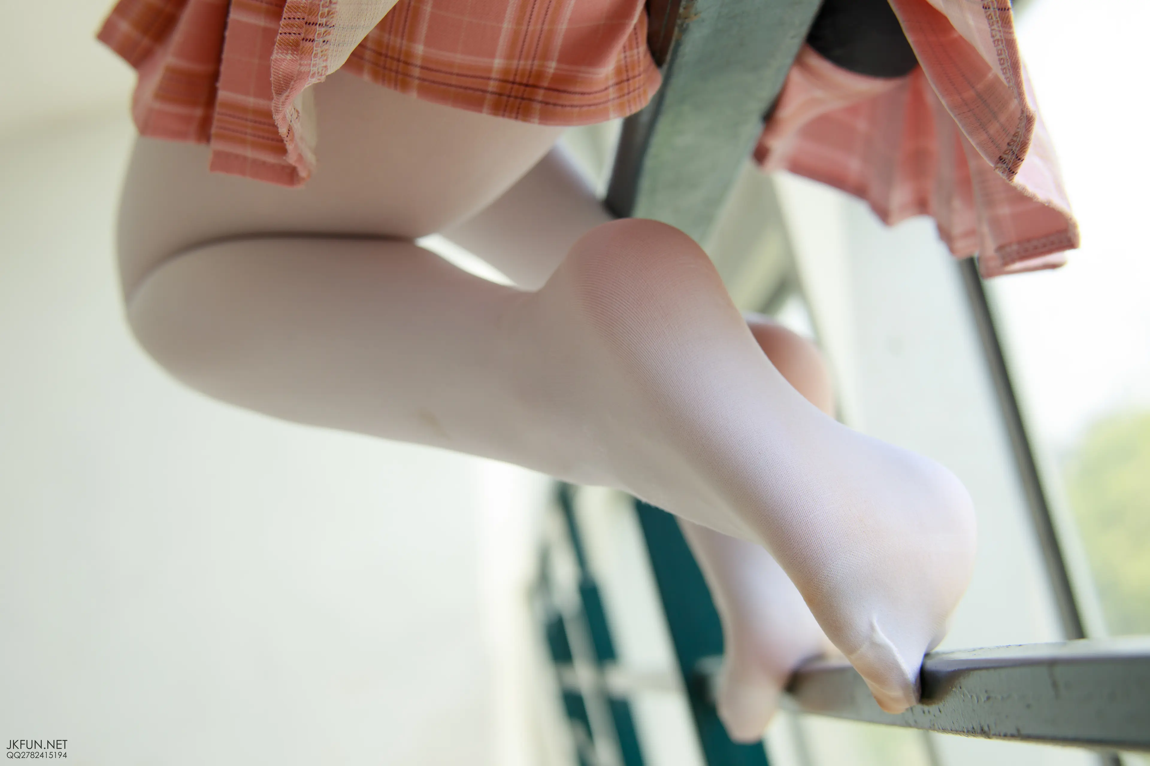 森萝财团 JKFUN 默陌 80D白丝 [126P]