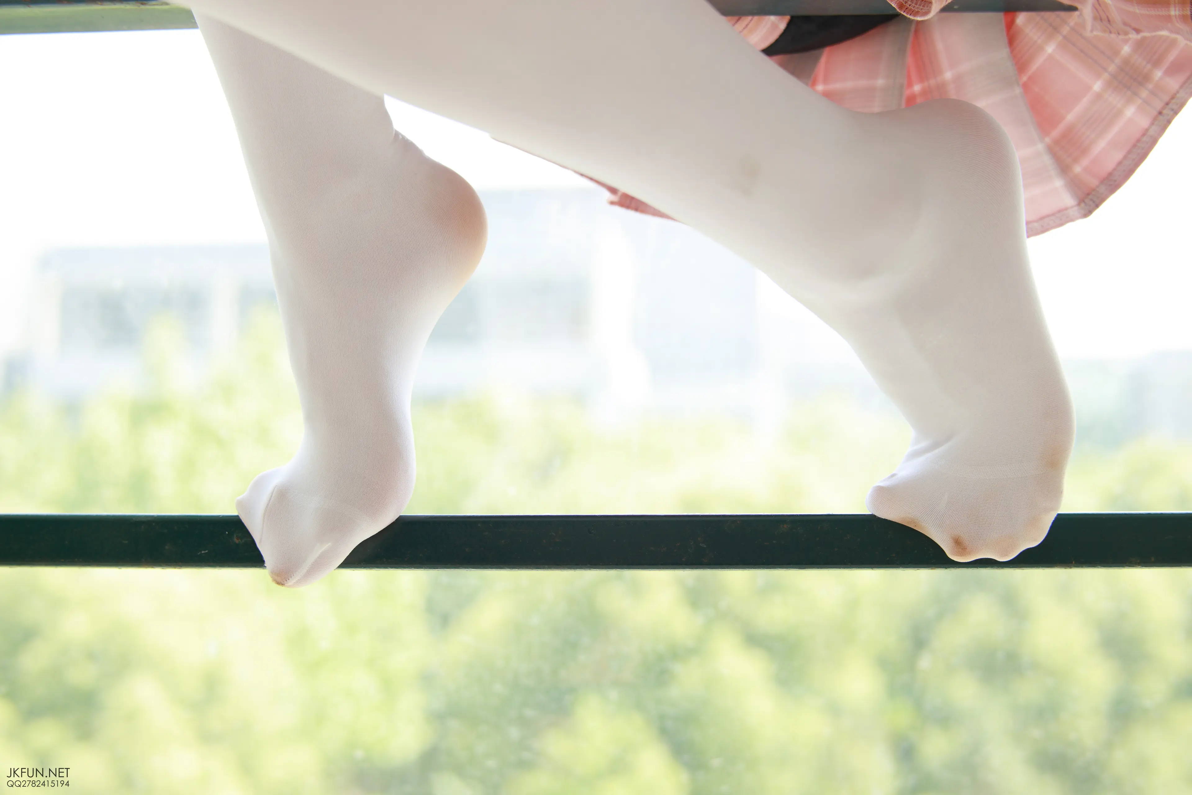 森萝财团 JKFUN 默陌 80D白丝 [126P]