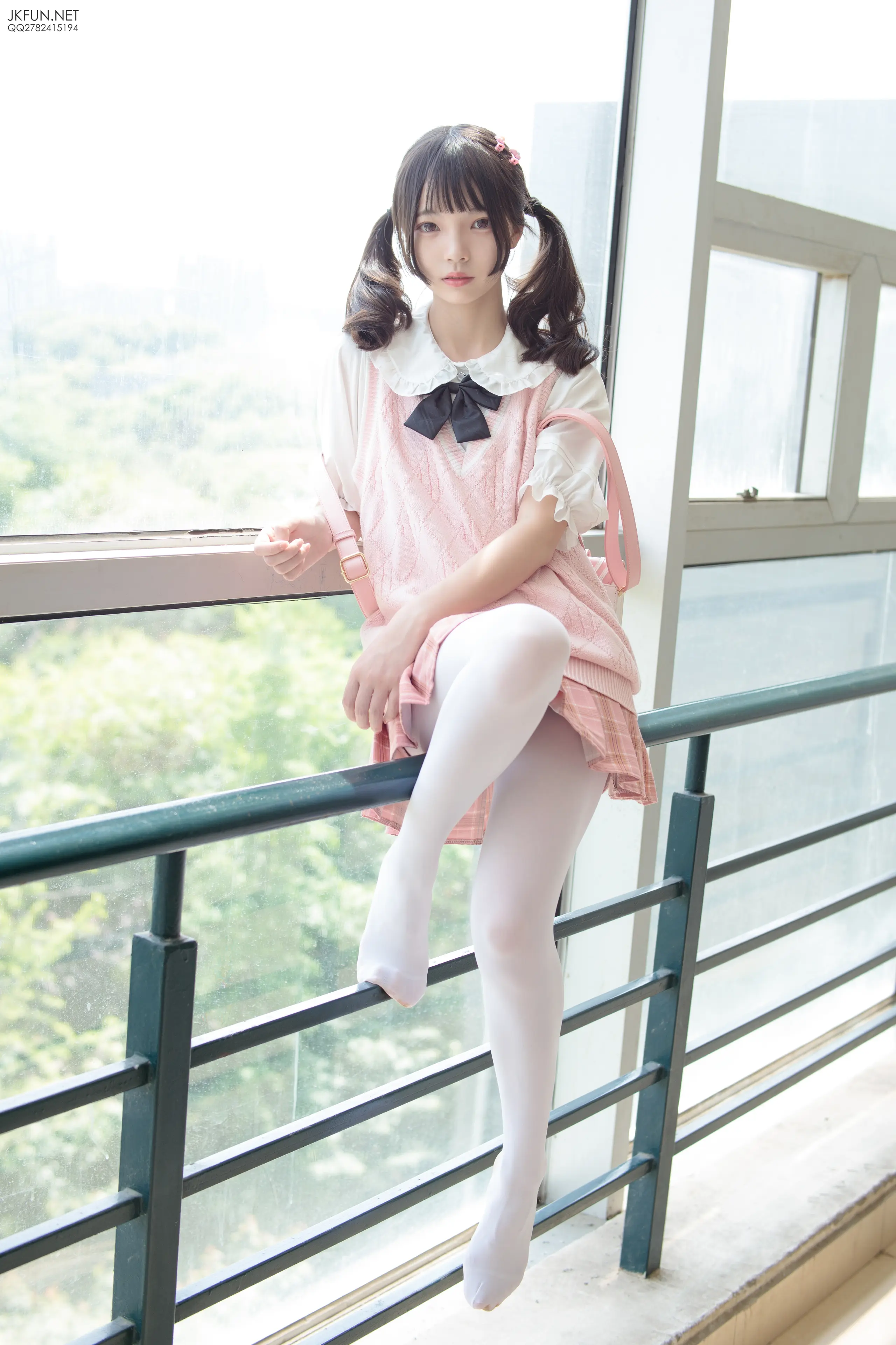 森萝财团 JKFUN 默陌 80D白丝 [126P]