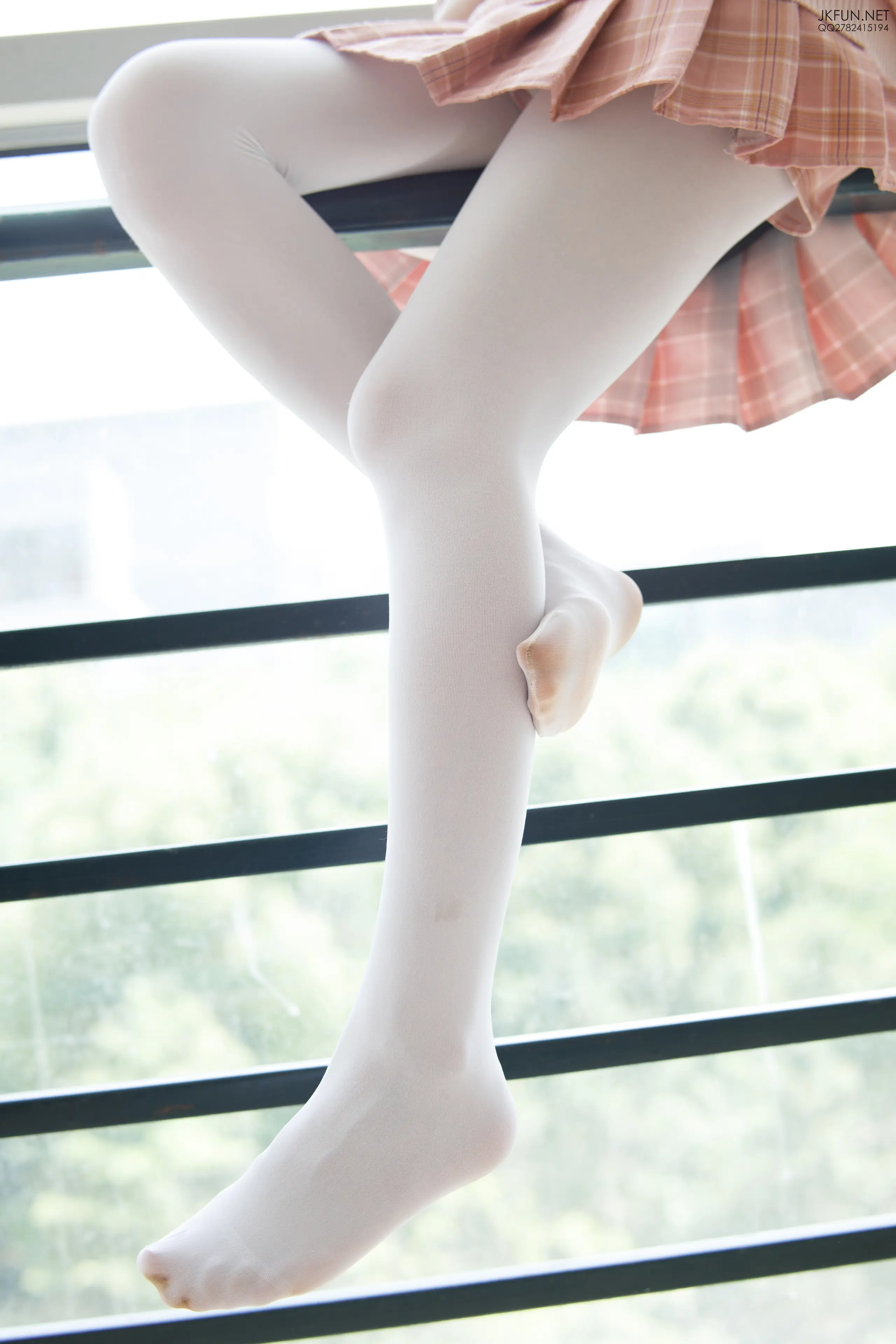 森萝财团 JKFUN 默陌 80D白丝 [126P]