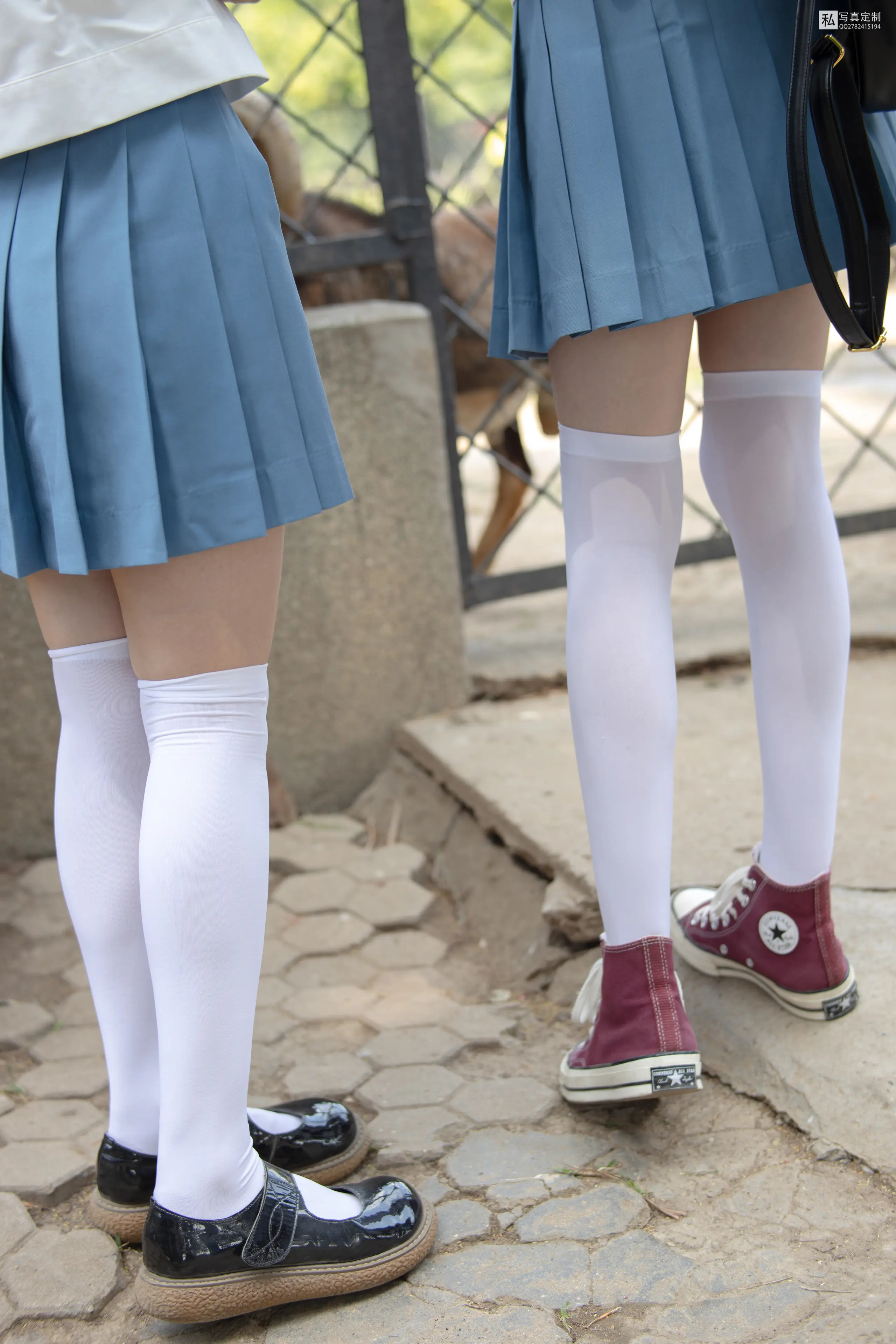 森萝财团 JKFUN 默陌&Aika 80D白丝过膝袜两女一ZOO [93P]