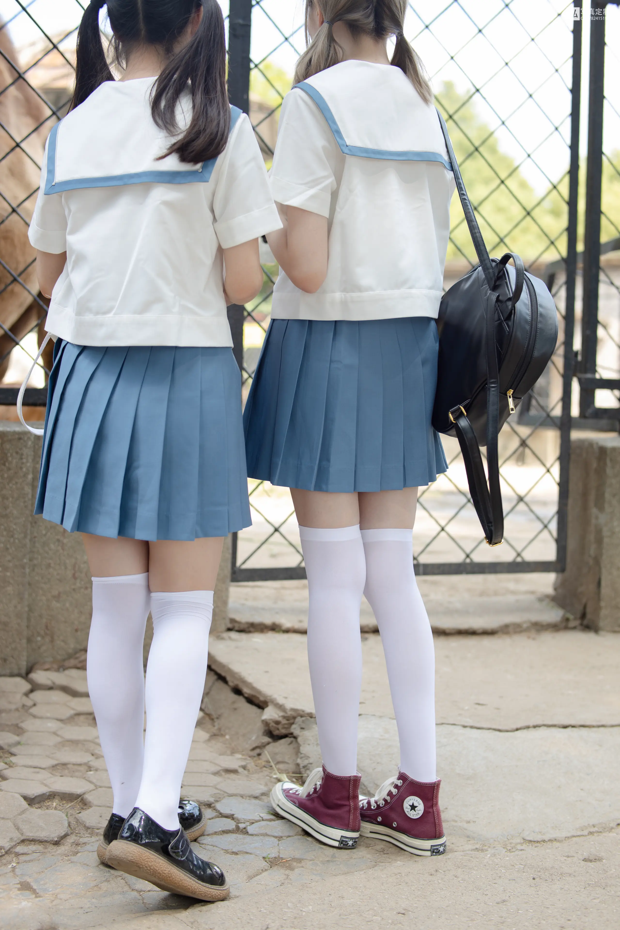 森萝财团 JKFUN 默陌&Aika 80D白丝过膝袜两女一ZOO [93P]