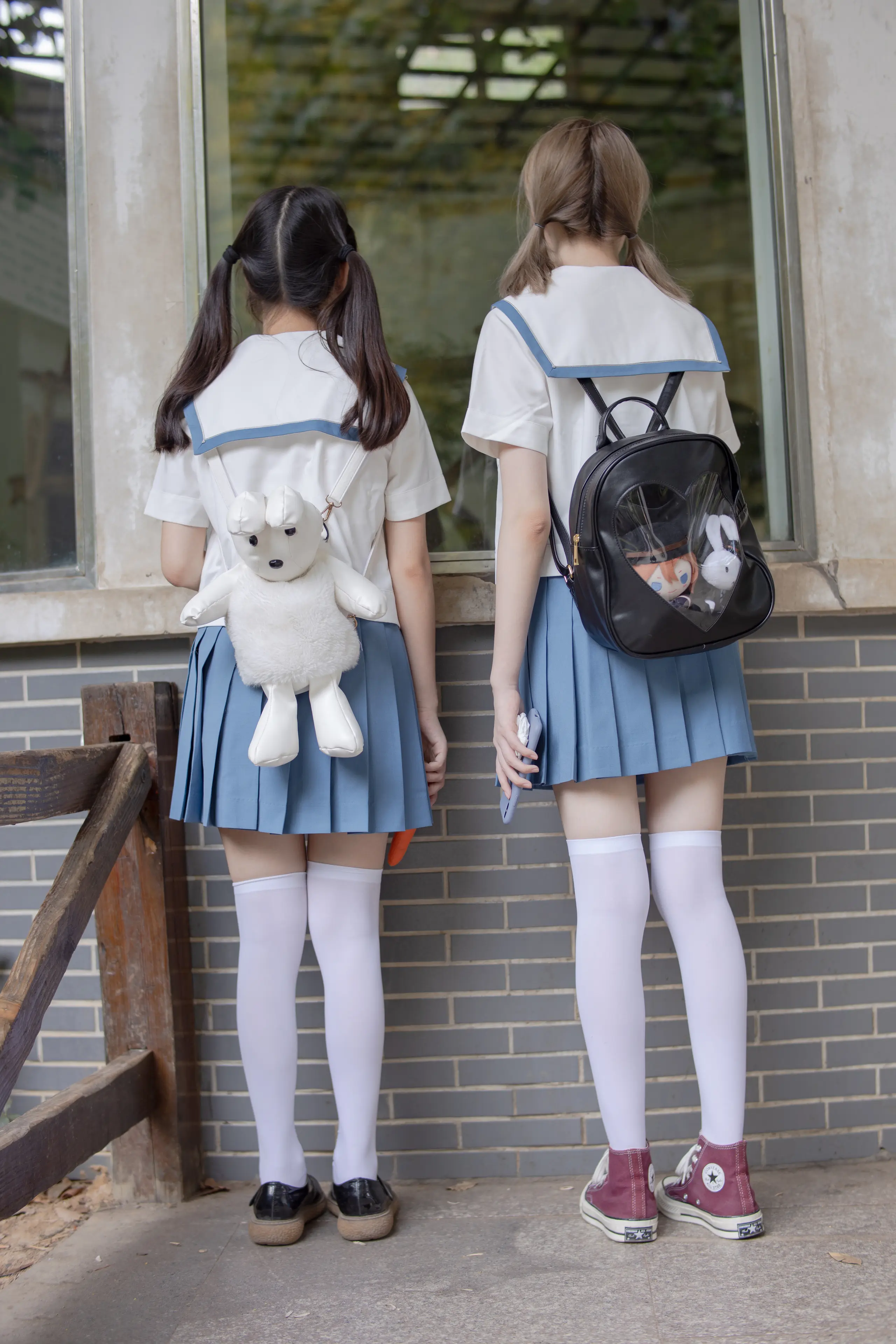 森萝财团 JKFUN 默陌&Aika 80D白丝过膝袜两女一ZOO [93P]