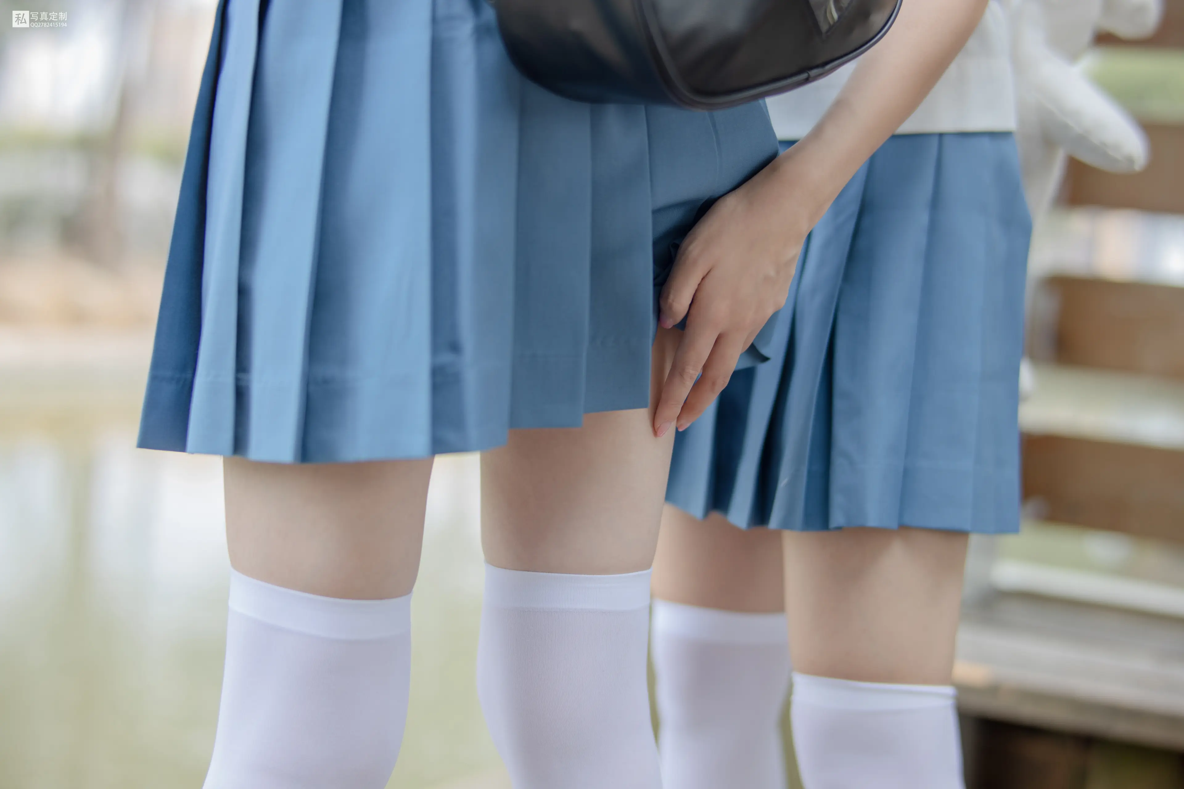 森萝财团 JKFUN 默陌&Aika 80D白丝过膝袜两女一ZOO [93P]